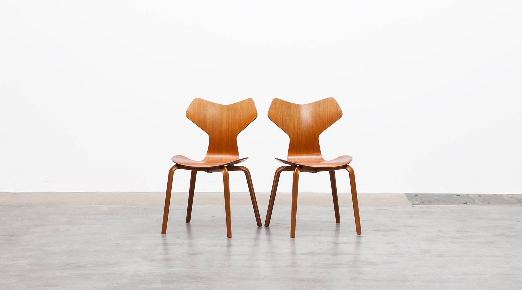 Mid-Century Modern Set of Six Arne Jacobsen Grand Prix Chairs in Teak