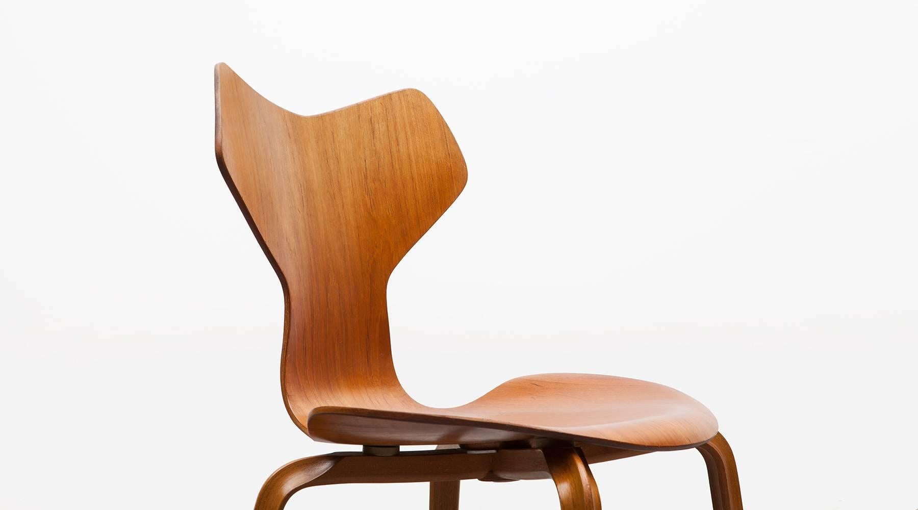 Plywood Set of Six Arne Jacobsen Grand Prix Chairs in Teak