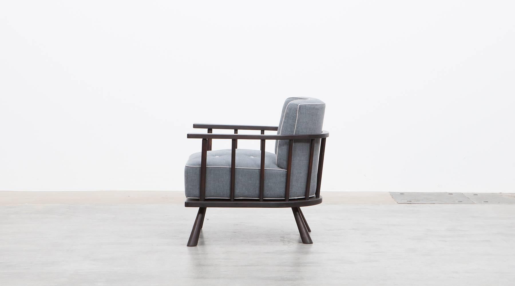 Pair of T.H. Robsjohn-Gibbings Lounge Chairs 'B', NEW UPHOLSTERY In Good Condition For Sale In Frankfurt, Hessen, DE