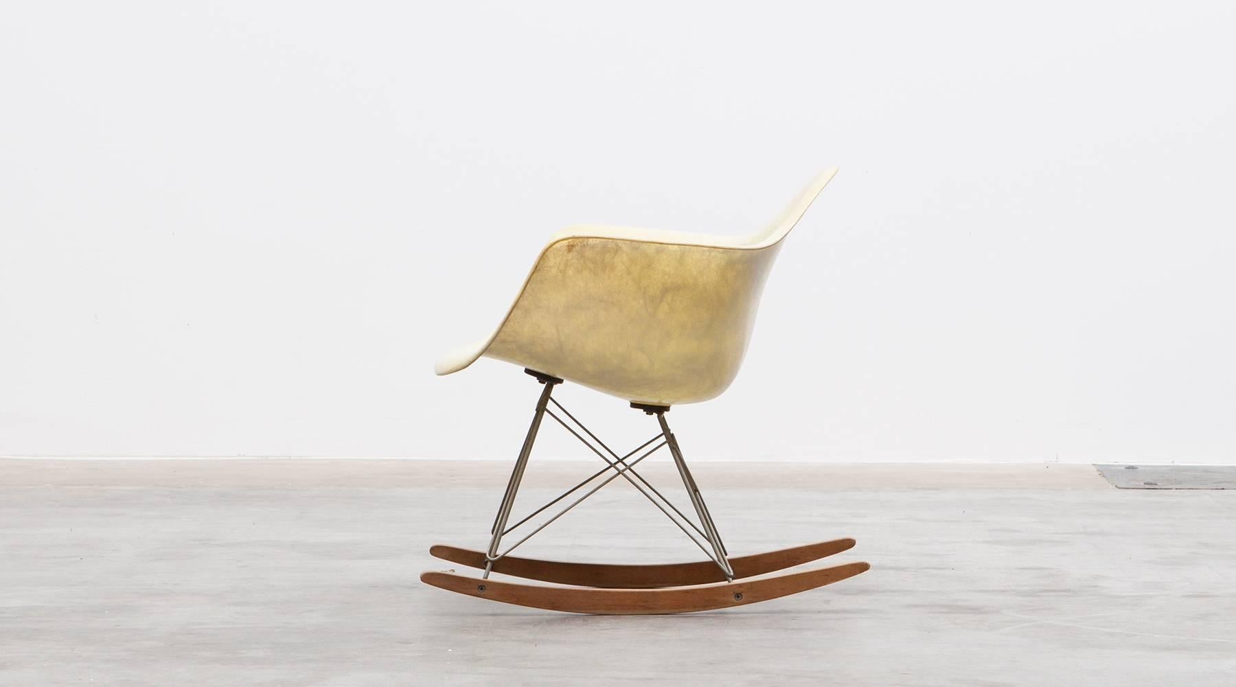 American 1948 Parchment Color Fiberglass Shell RAR Rocking Chair by Charles & Ray Eames 