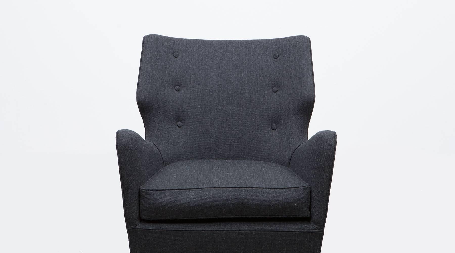 Mid-20th Century Pair of Gio Ponti Lounge Chairs 'B' 'New Upholstery'