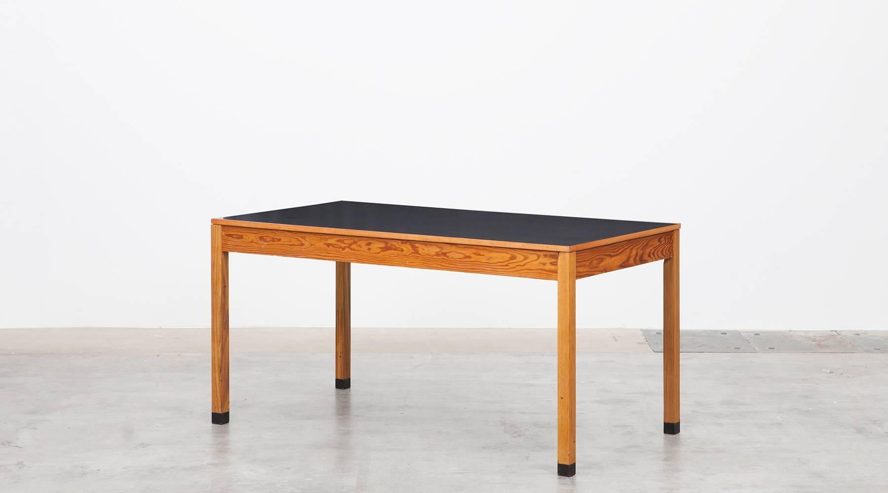 Mid-Century Modern 1960s Light Wood and Black Linoleum Table by Ferdinand Kramer 'h'