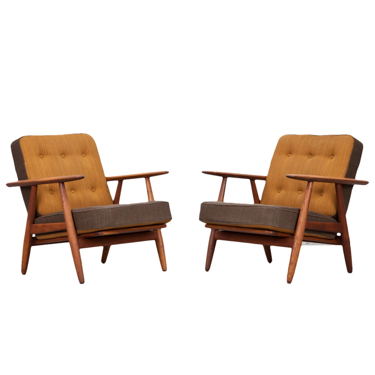 Rare Couple of Hans Wegner Lounge Chairs