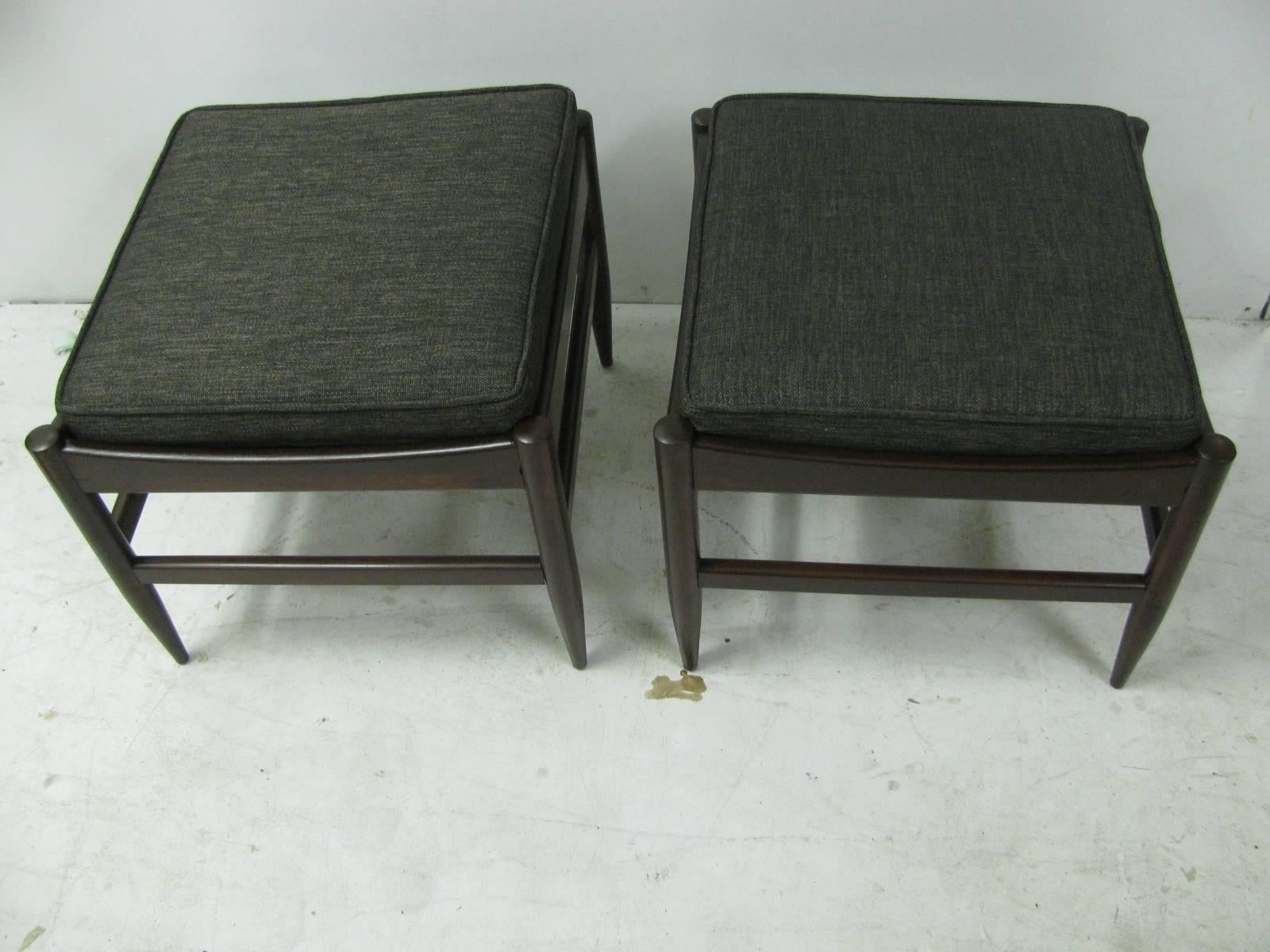 Pair of Danish Mid-Century Modern Footstools or Ottomans In Excellent Condition In Port Jervis, NY