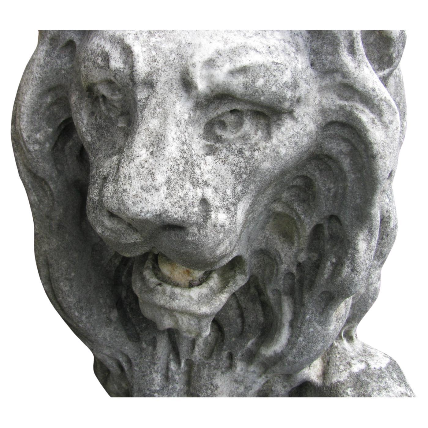 Pair of Hand-Carved 19th Century Italian Marble Lions In Good Condition For Sale In Port Jervis, NY