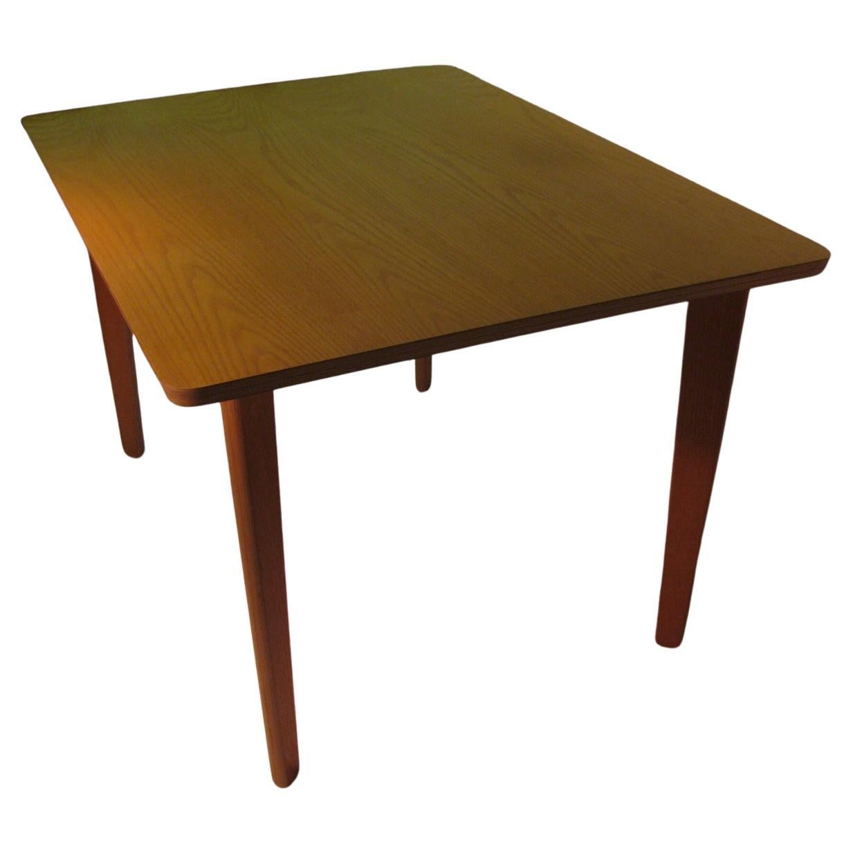 Late 20th Century Modern Custom-Made Oak Table For Sale