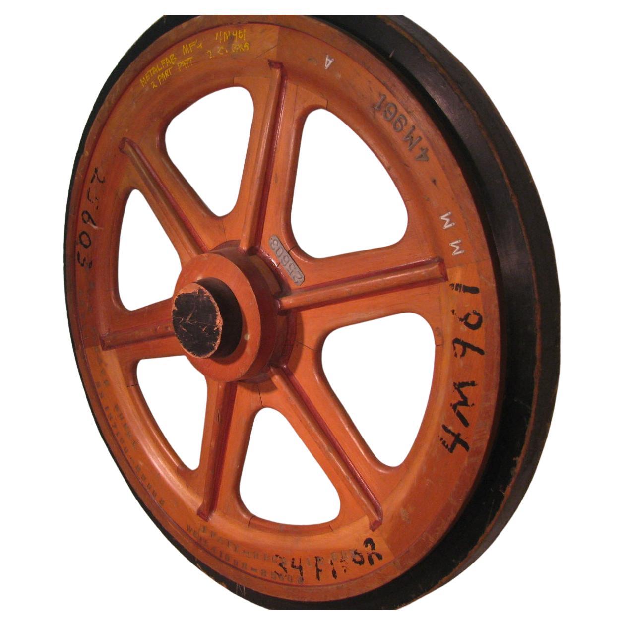 XIXe siècle Massive roue de fonderie ancienne faite à la main en vente
