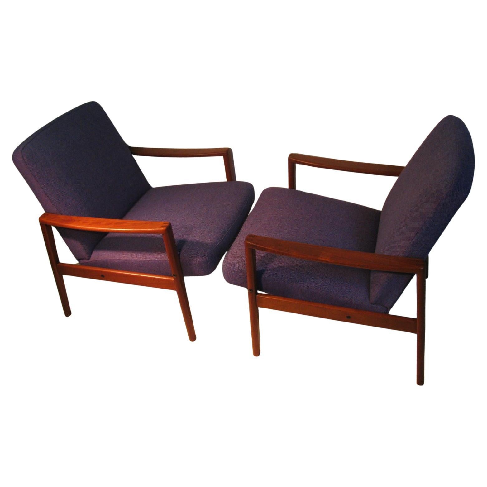 Hand-Crafted Pair of Mid Century Scandinavian Modern Lounge Chairs Ulferts Sweden For Sale