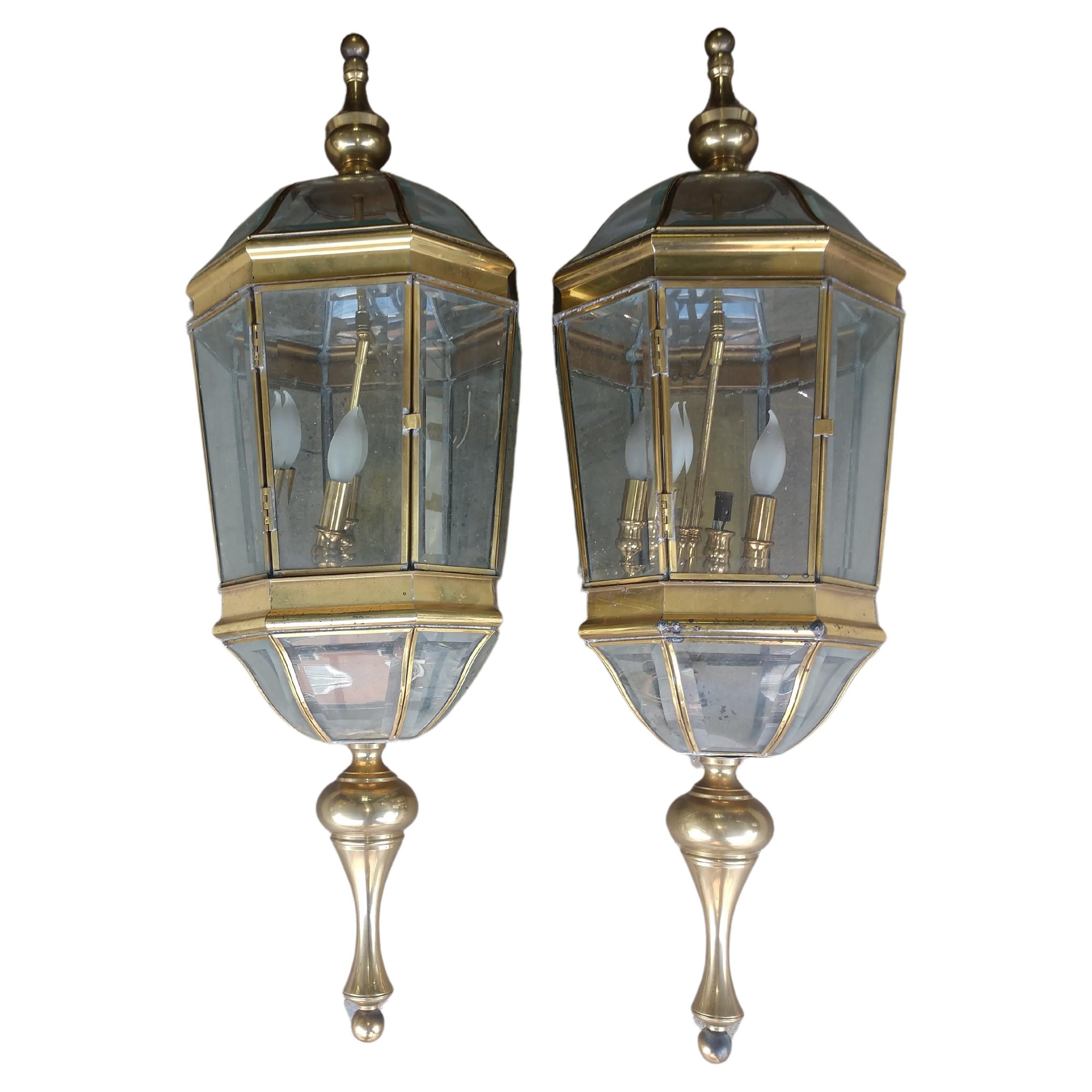 Grand Pair of Large Brass with Beveled Glass Carriage Lamps For Sale