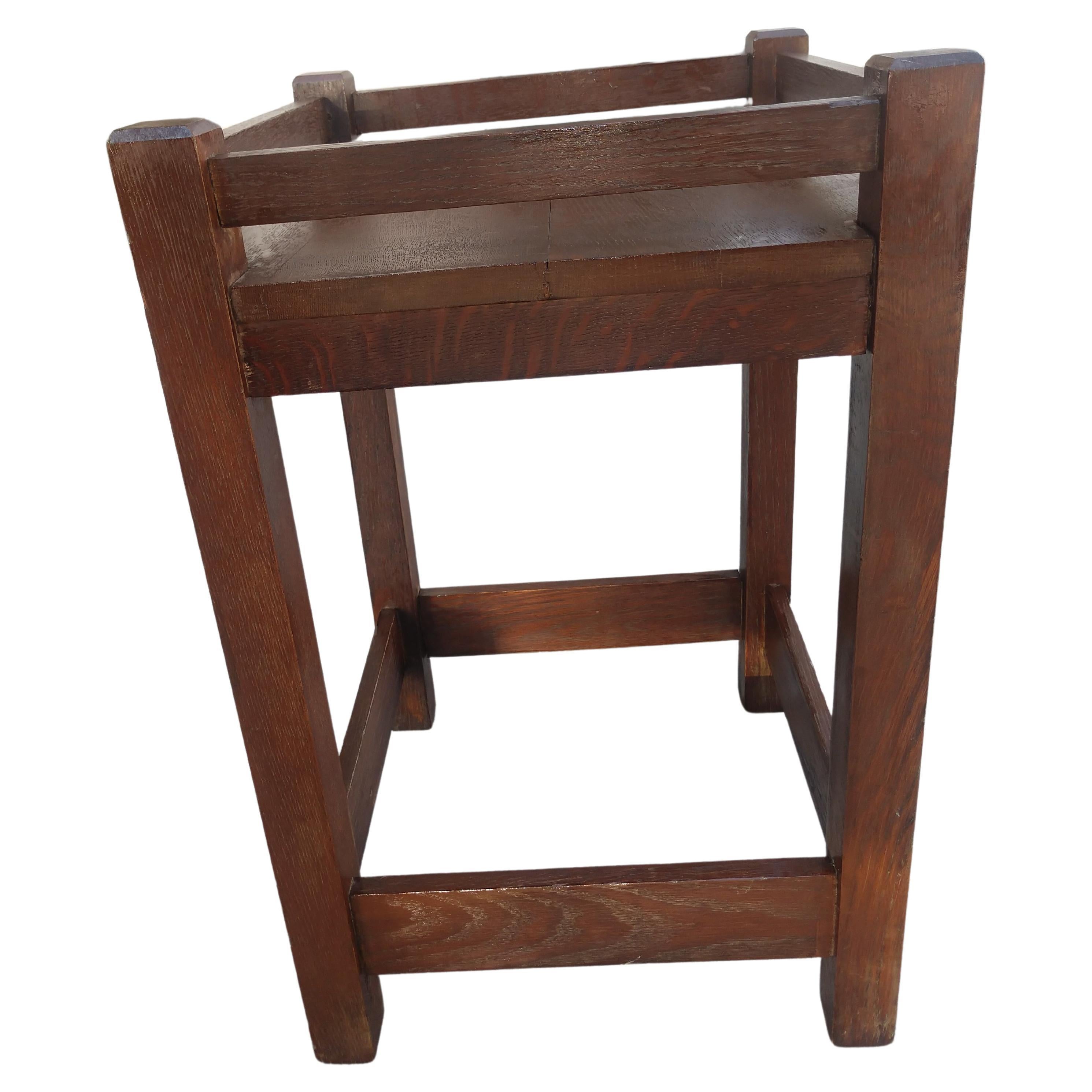 Arts & Crafts Period Mission oak plant stand. Belived to be Stickley Brothers C1910. Well constructed and in excellent vintage condition with minimal wear. Was recently oiled.