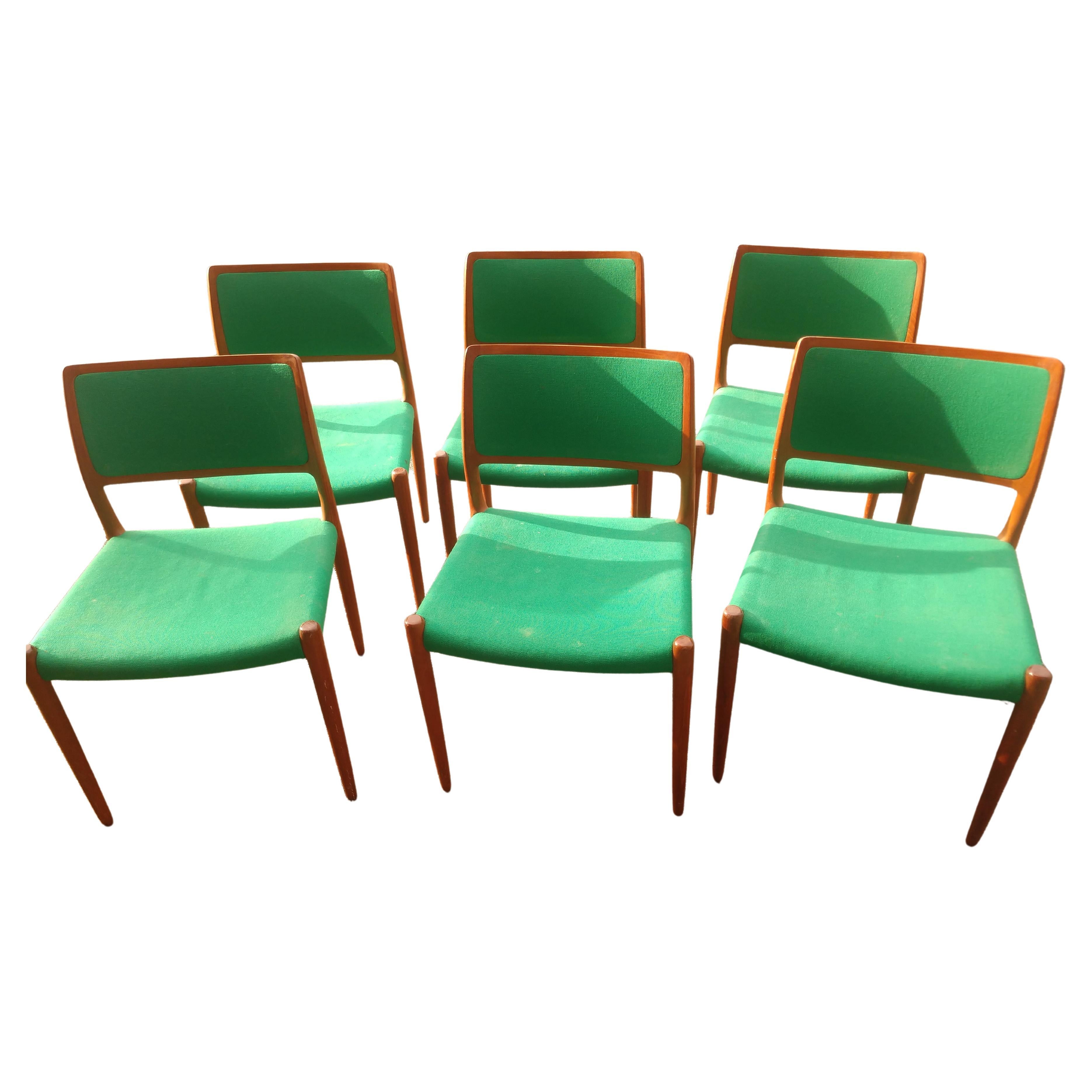 Midcentury Danish Modern Set of 6 Jl Moller Dining Chairs, circa 1970 For Sale