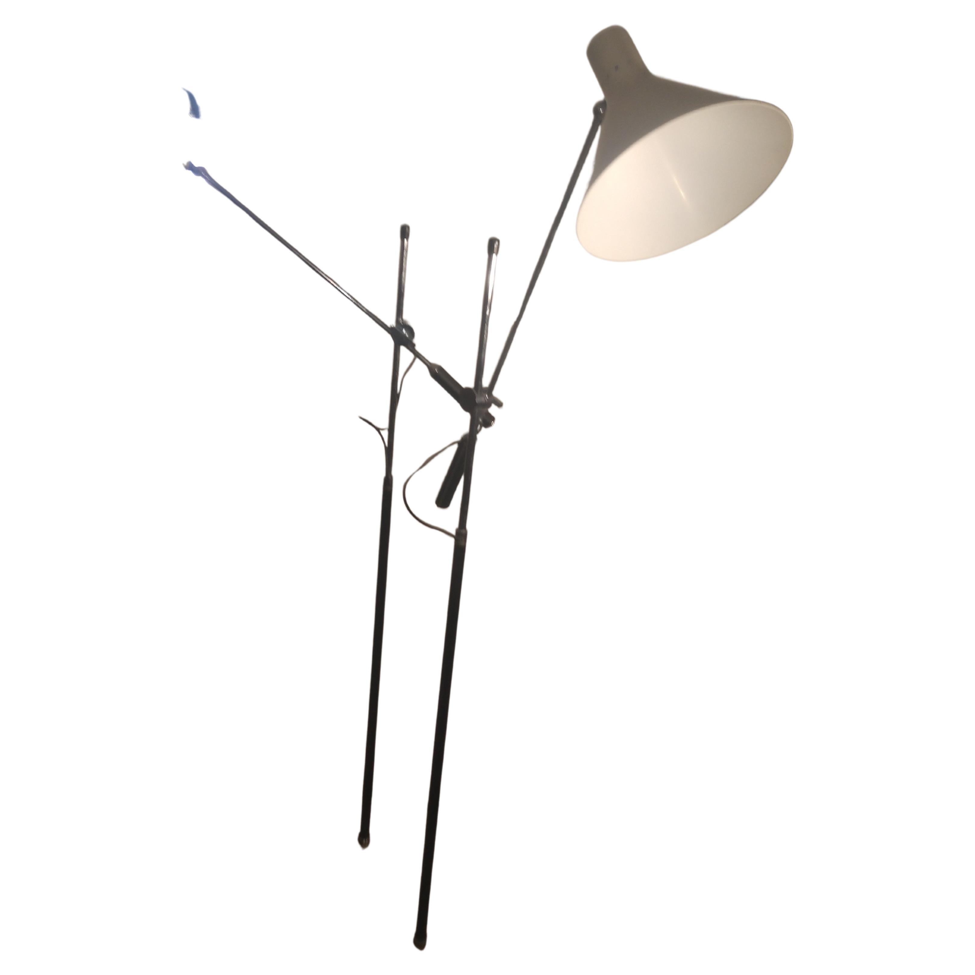 Fait main Paire de lampadaires Arredoluce mi-siècle moderne, Italie en vente