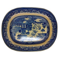 Große blaue Weidenplatte aus dem frühen 20. Jahrhundert von Buffalo Pottery Co