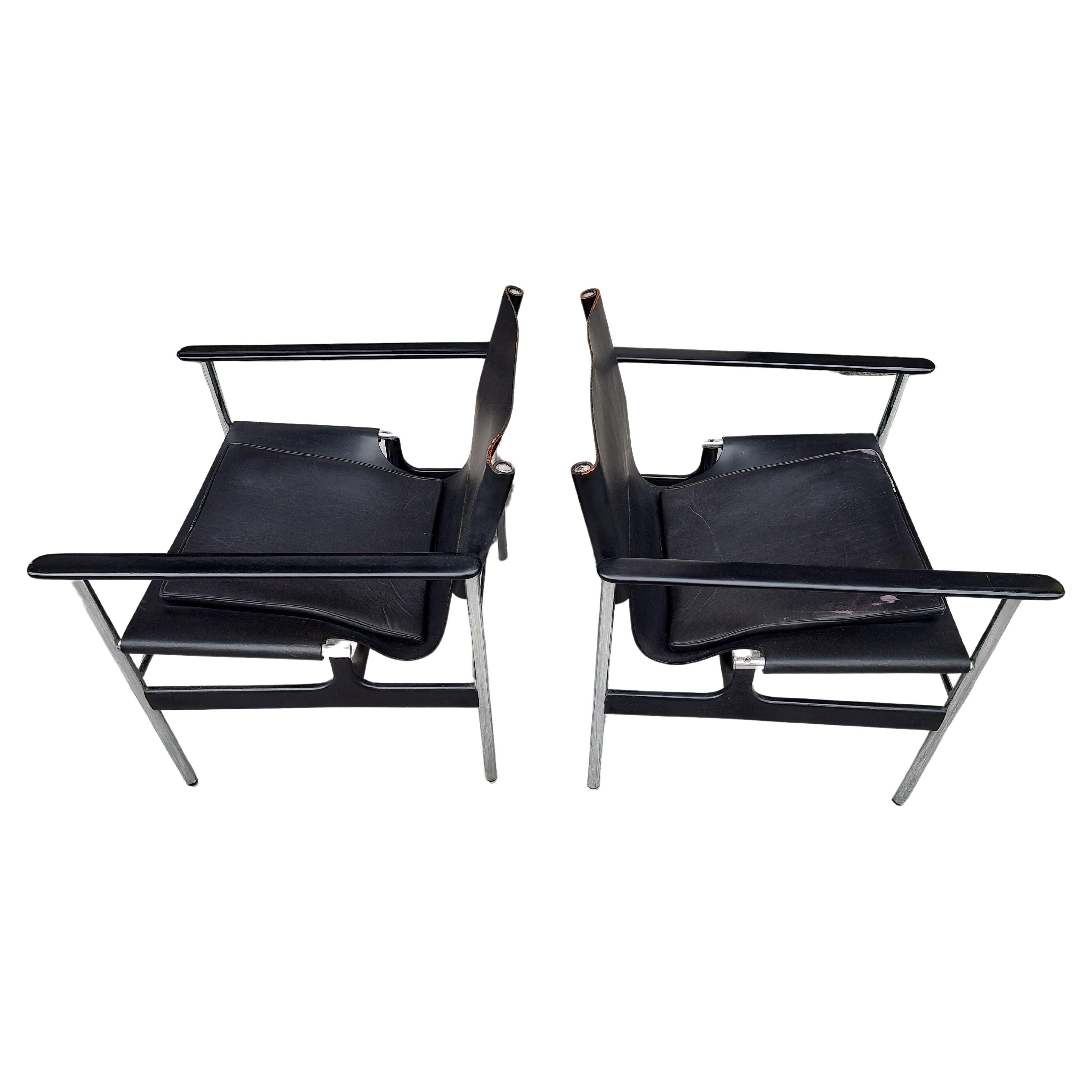 Pair of Mid-Century Modern Sculptural Lounge Chairs 