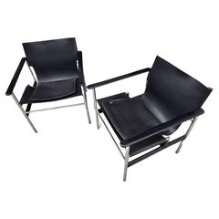 Pair of Mid-Century Modern Sculptural Lounge Chairs "657" Charles Pollock Knoll