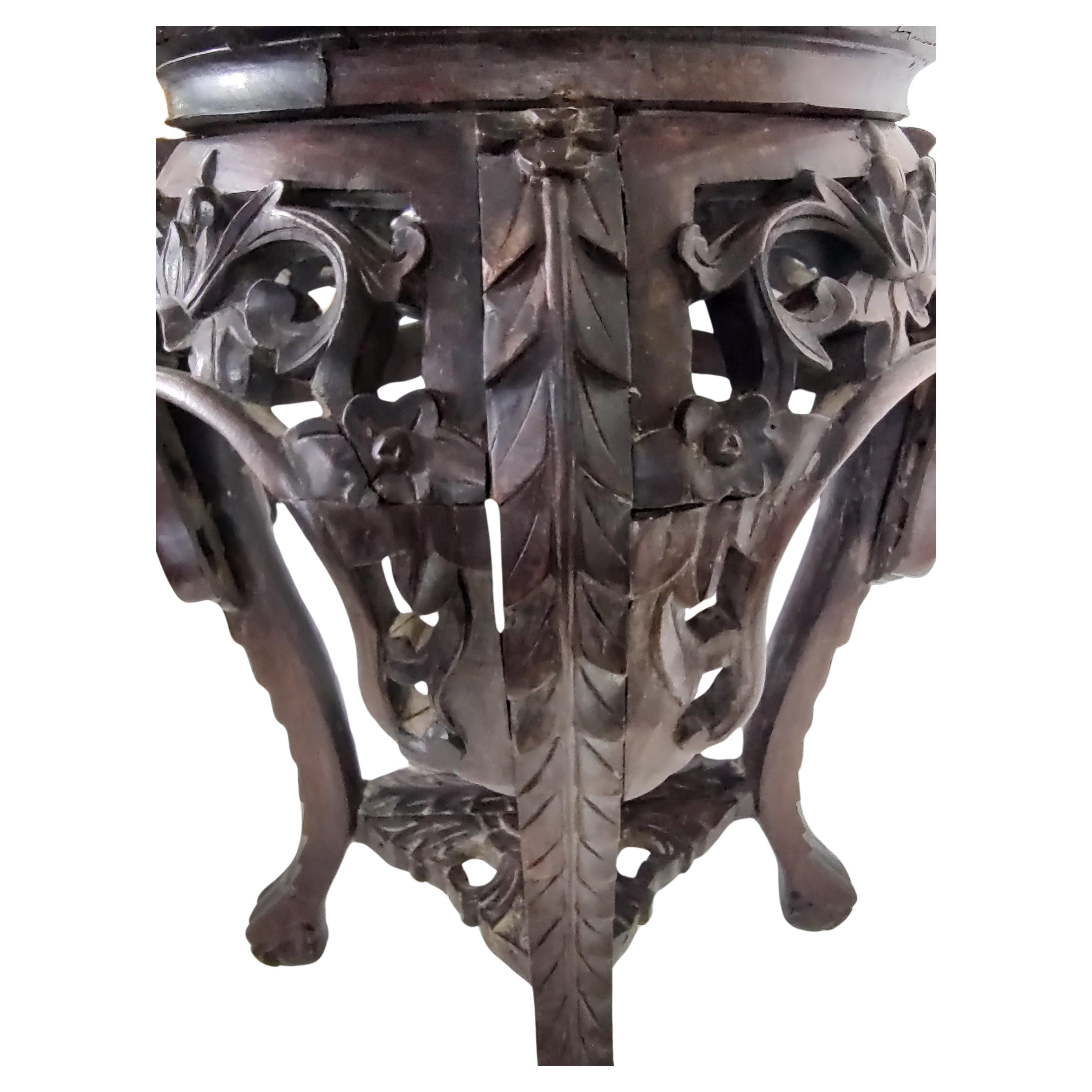 Late 19thC Carved Chinese Rosewood Side End Table  In Good Condition For Sale In Port Jervis, NY