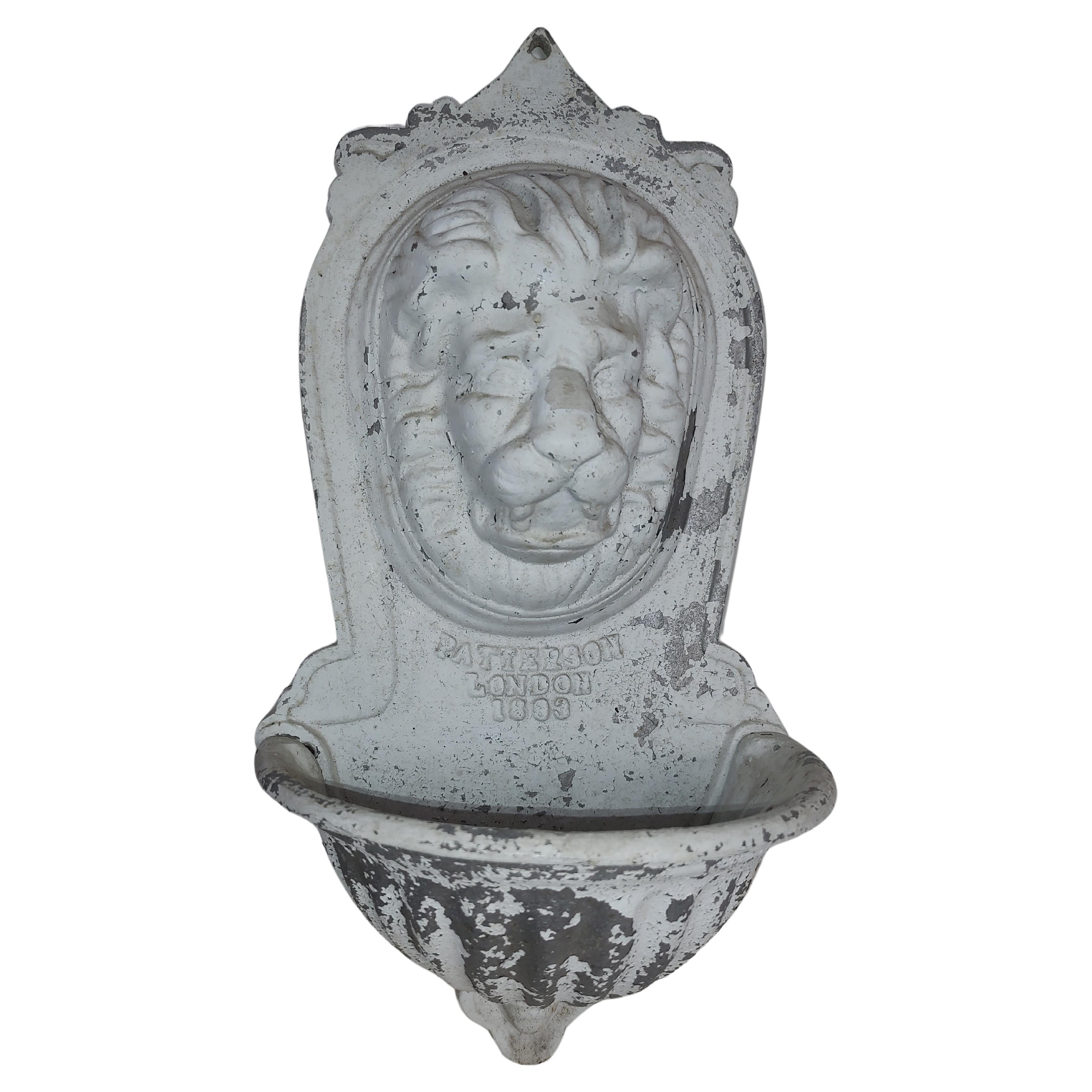 lion wall fountain