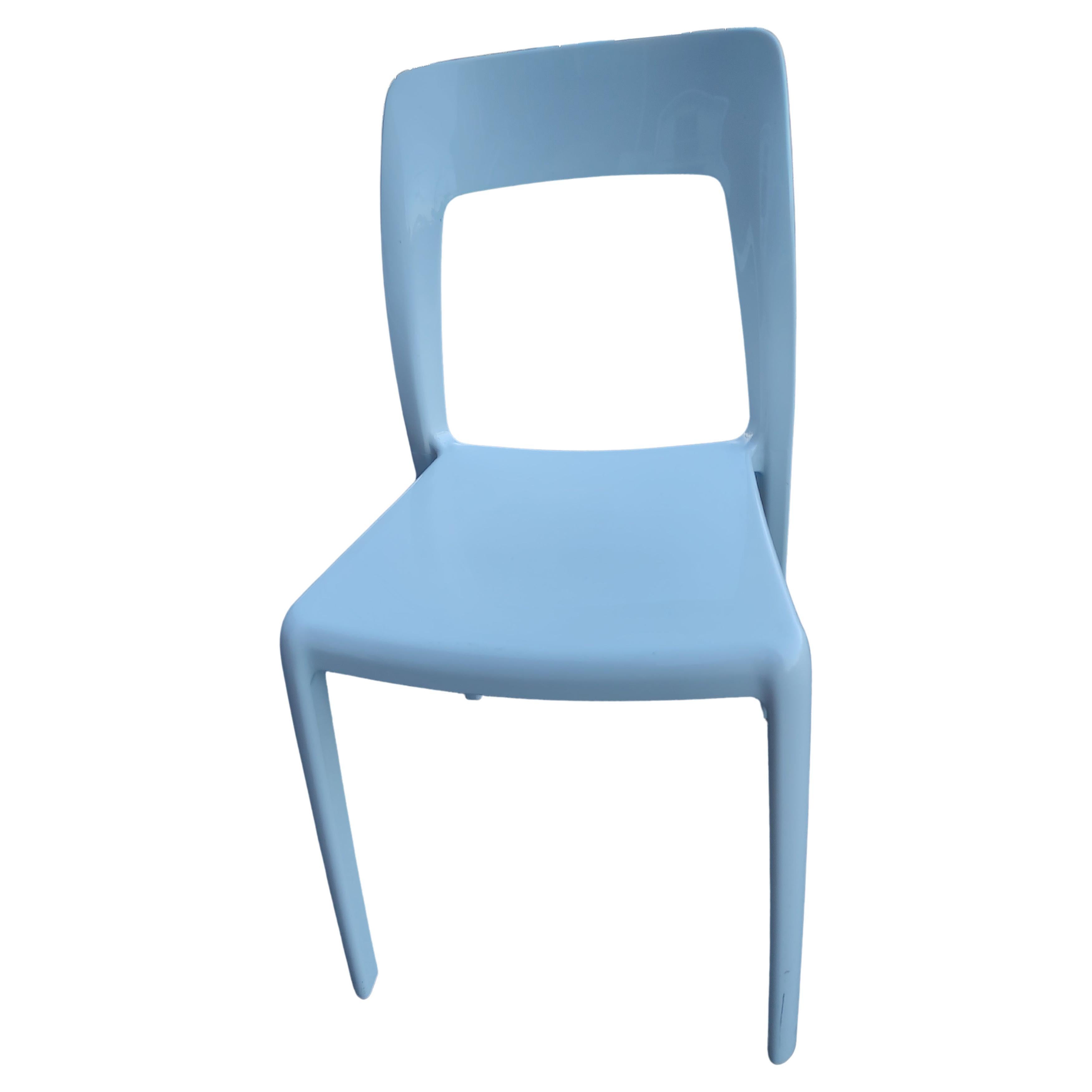 10 moderne Stapelstühle aus der Mitte des Jahrhunderts von AIR in Weiß (Ende des 20. Jahrhunderts) im Angebot