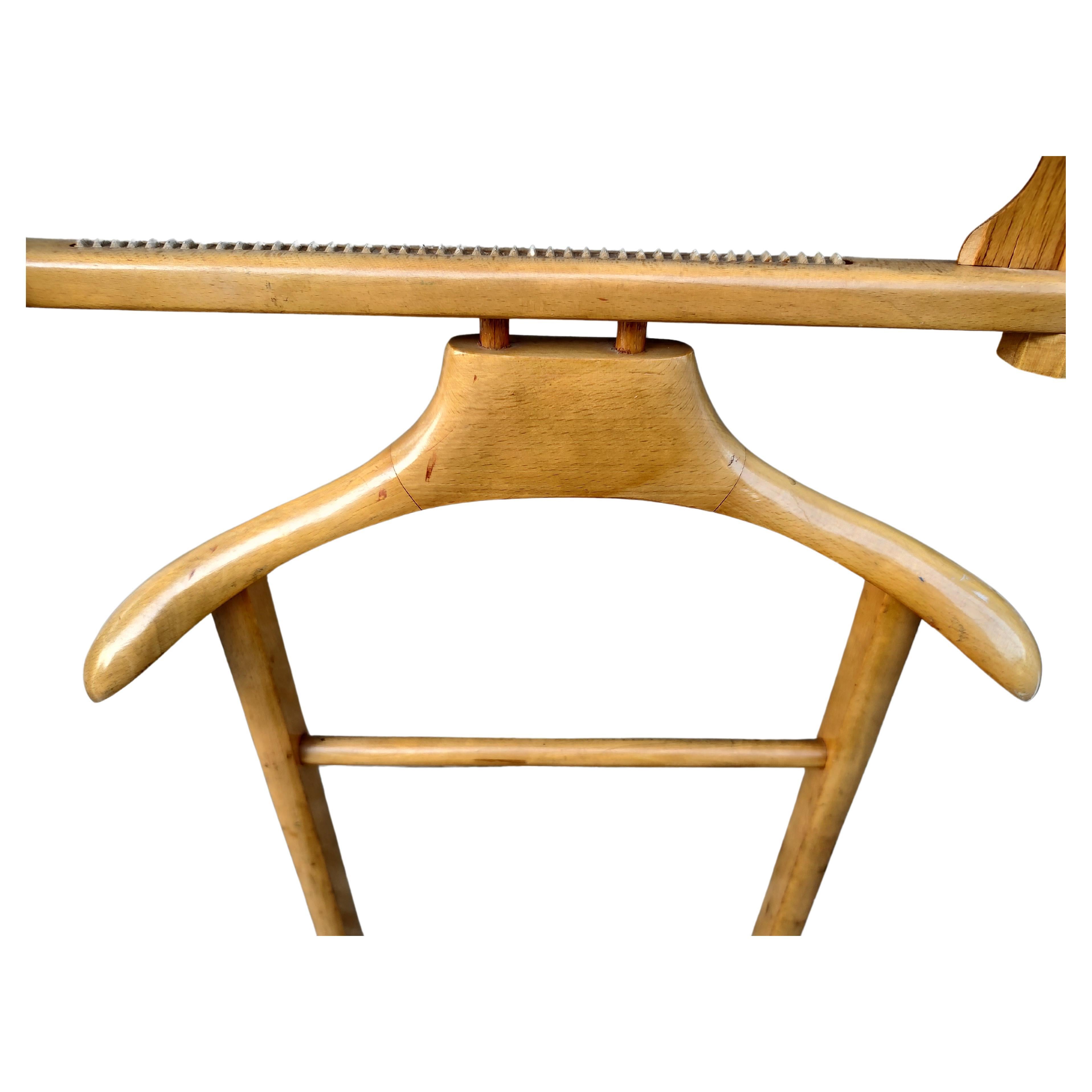 Mid-20th Century Mid-Century Modern Sculptural Beech Clothing Valet Made in Italy  For Sale