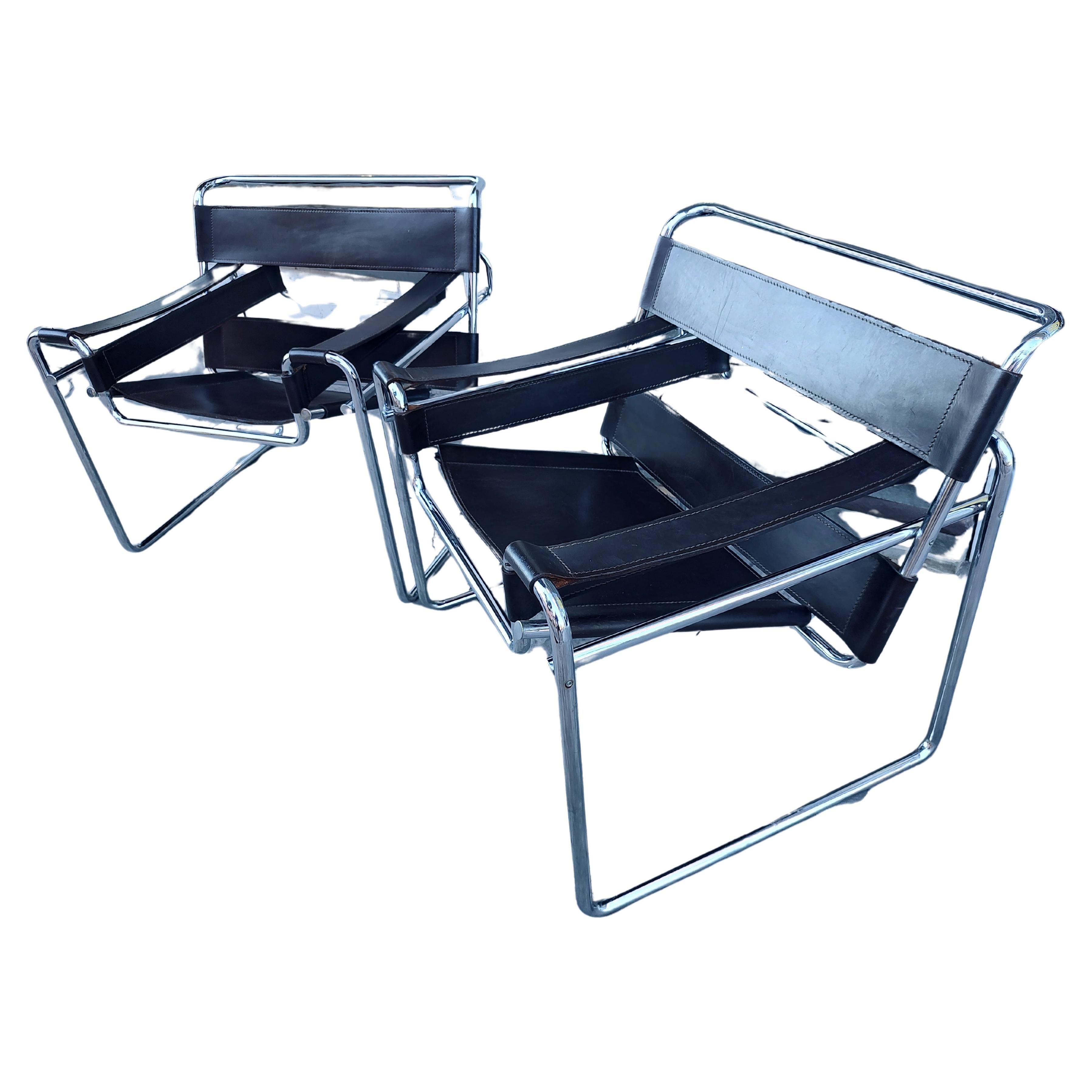 italien Paire de chaises Wassily du milieu du siècle dernier de style Bauhaus par Marcel Breur Gavina Stendig en vente