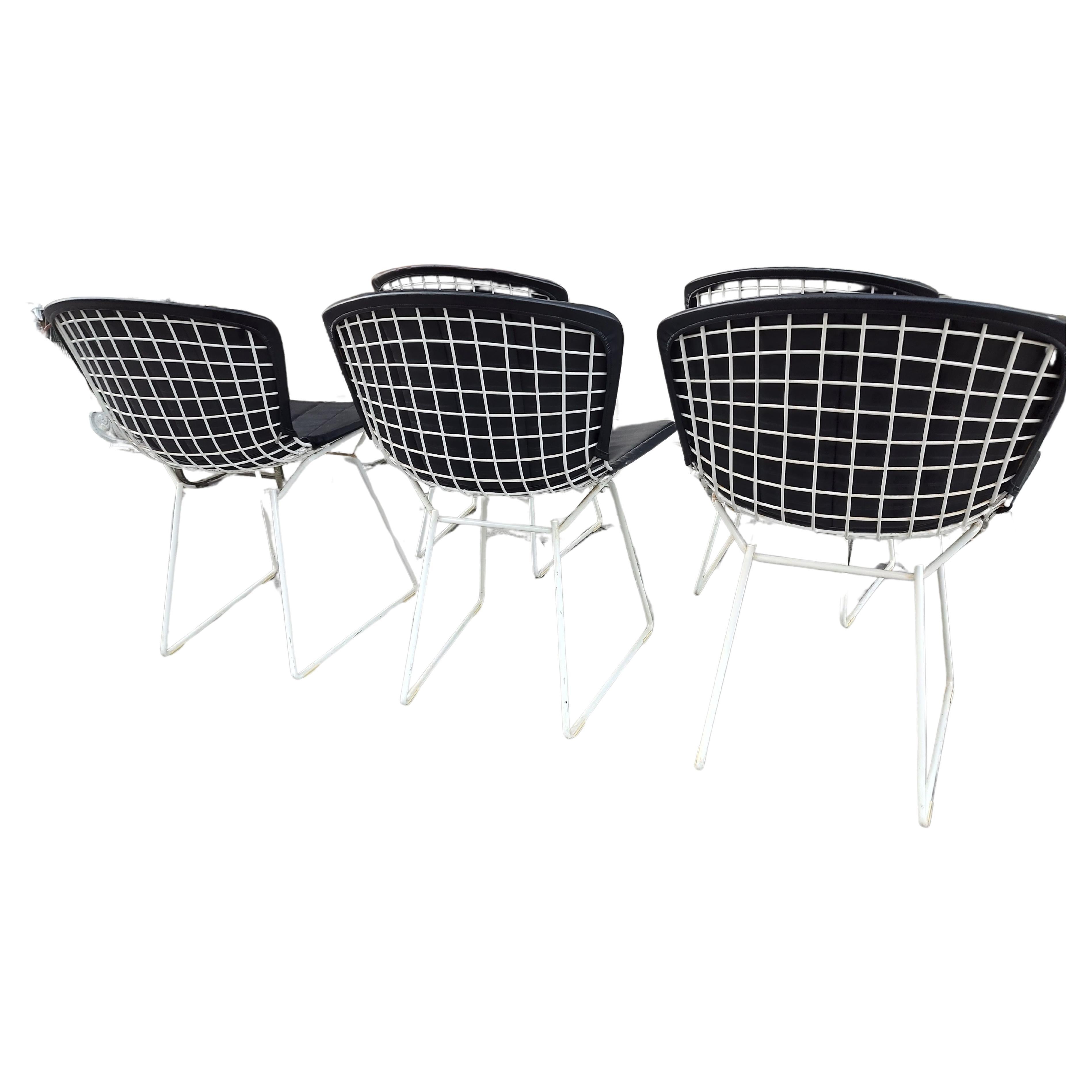  3 chaises d'appoint en fil métallique, de style moderne du milieu du siècle dernier, créées par Harry Bertoia pour Knoll Int. Bon état - En vente à Port Jervis, NY