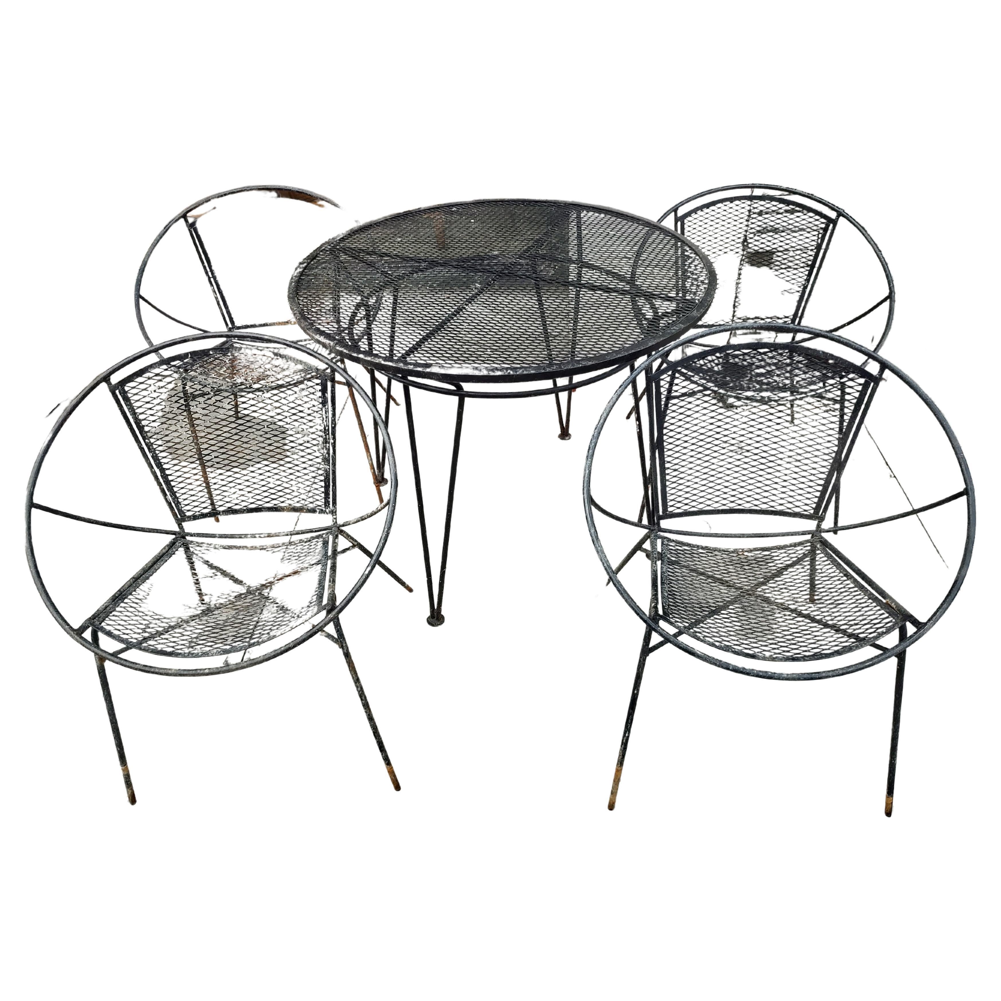 Mid-Century Modern 5pc Iron Hoop Chairs with Table by Maurizio Tempestini For Sale