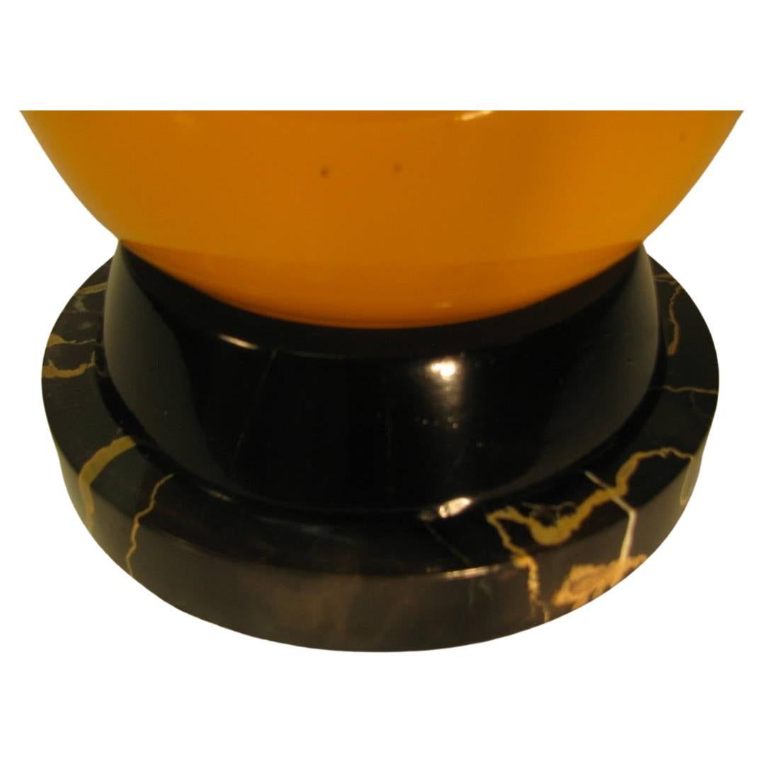 Mid-Century Modern Handblown Italian  Murano Art Glass Table Lamp In Excellent Condition For Sale In Port Jervis, NY