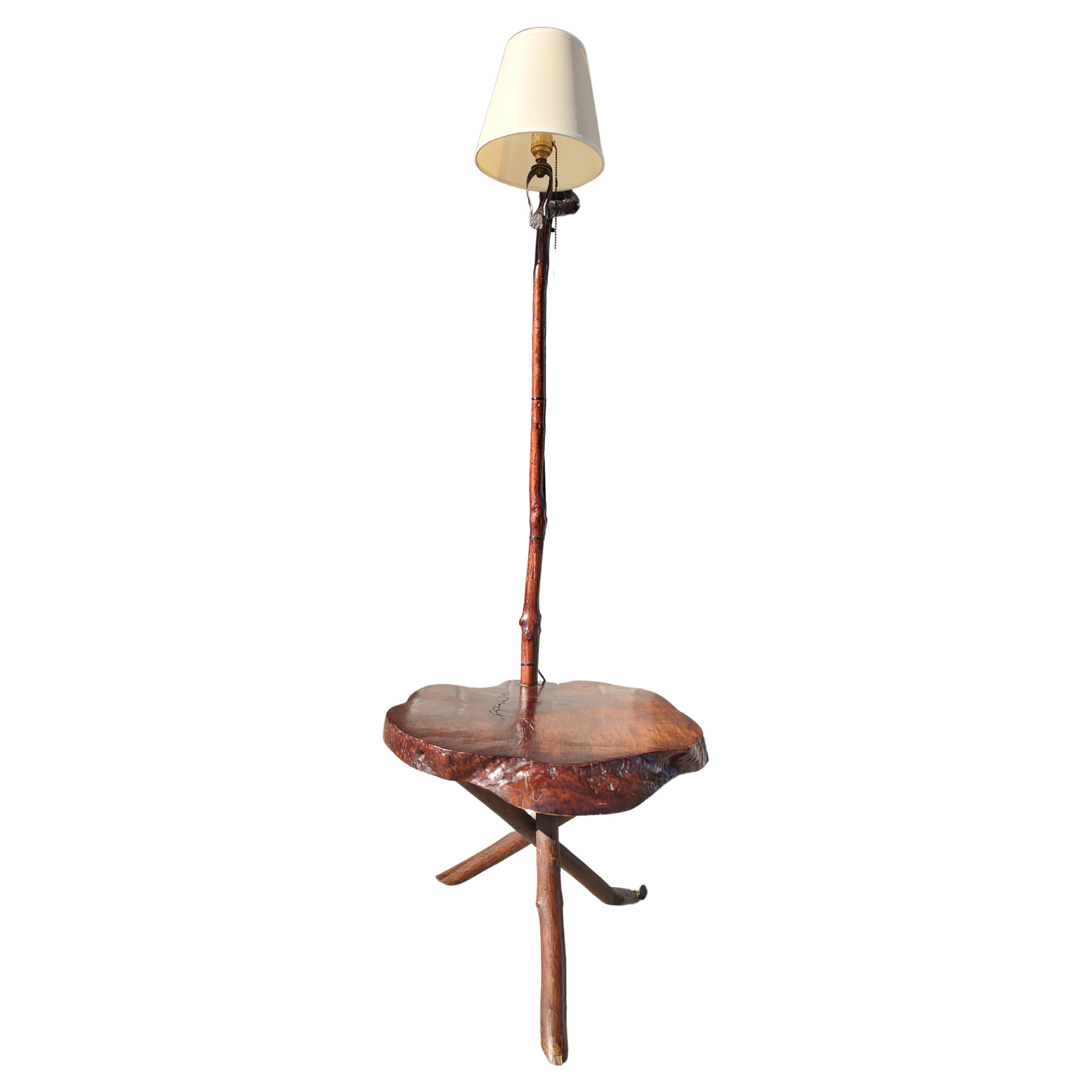 leg table lamp