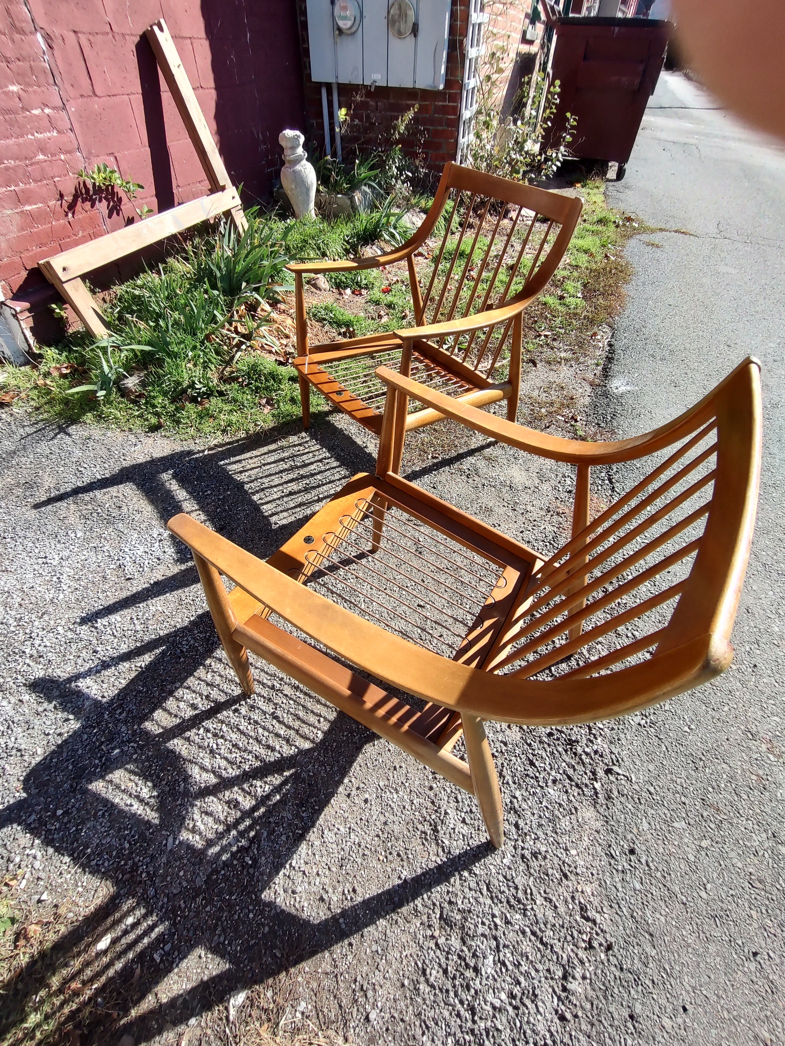 Pair of Mid-Century Modern Lounge Chairs by Peter Hvidt & Olga Molgaard Neilson  In Good Condition For Sale In Port Jervis, NY