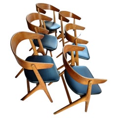 Ensemble de six chaises de salle à manger danoises modernes du milieu du siècle n° 9 de Helge Sibast
