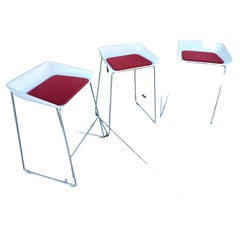 Ensemble de 3 tabourets de bar ""Scoop"" de Steelcase, de style moderne du milieu du siècle. Tabourets de bar