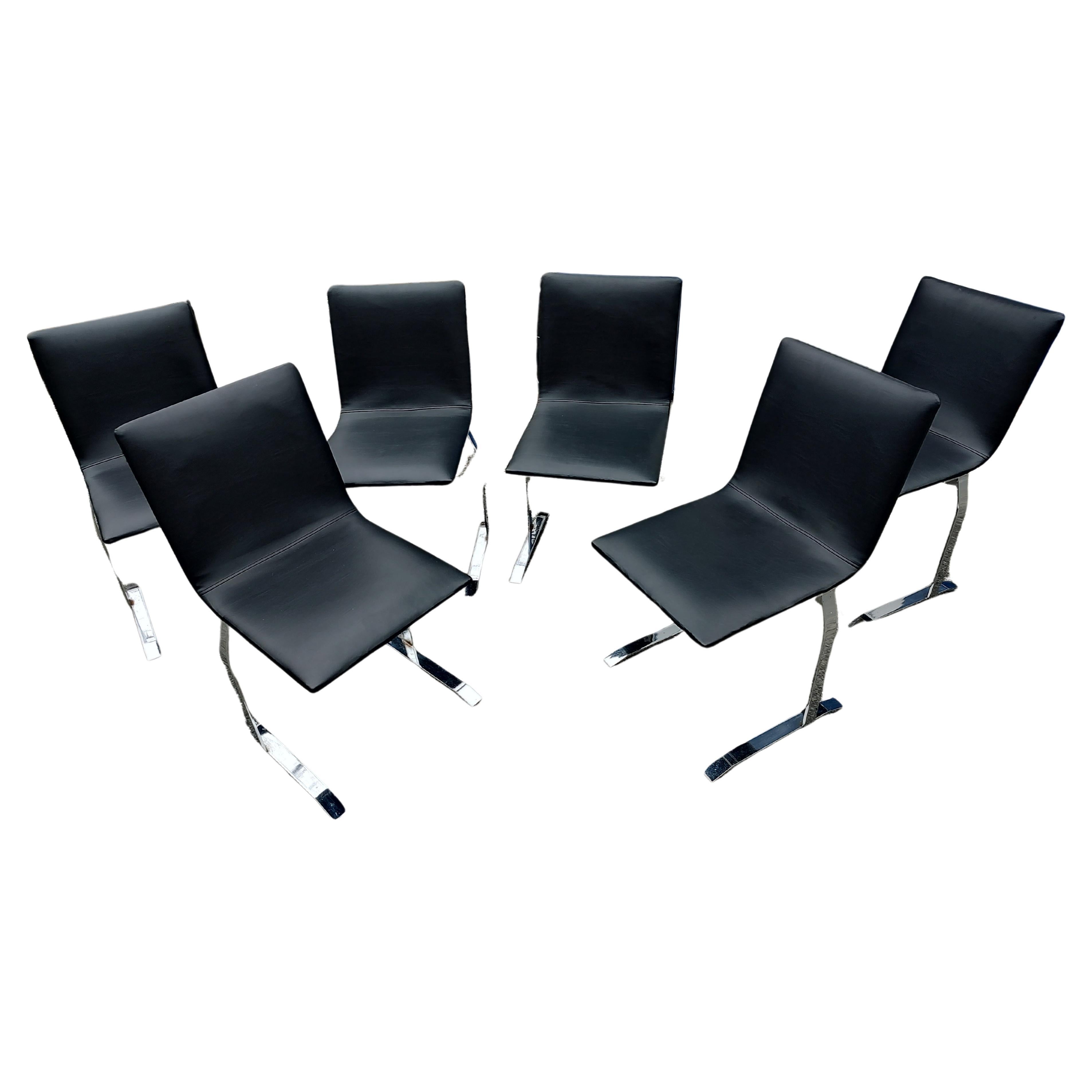 Ensemble sculptural de 6 chaises de salle à manger de style mi-siècle moderne par Saporiti