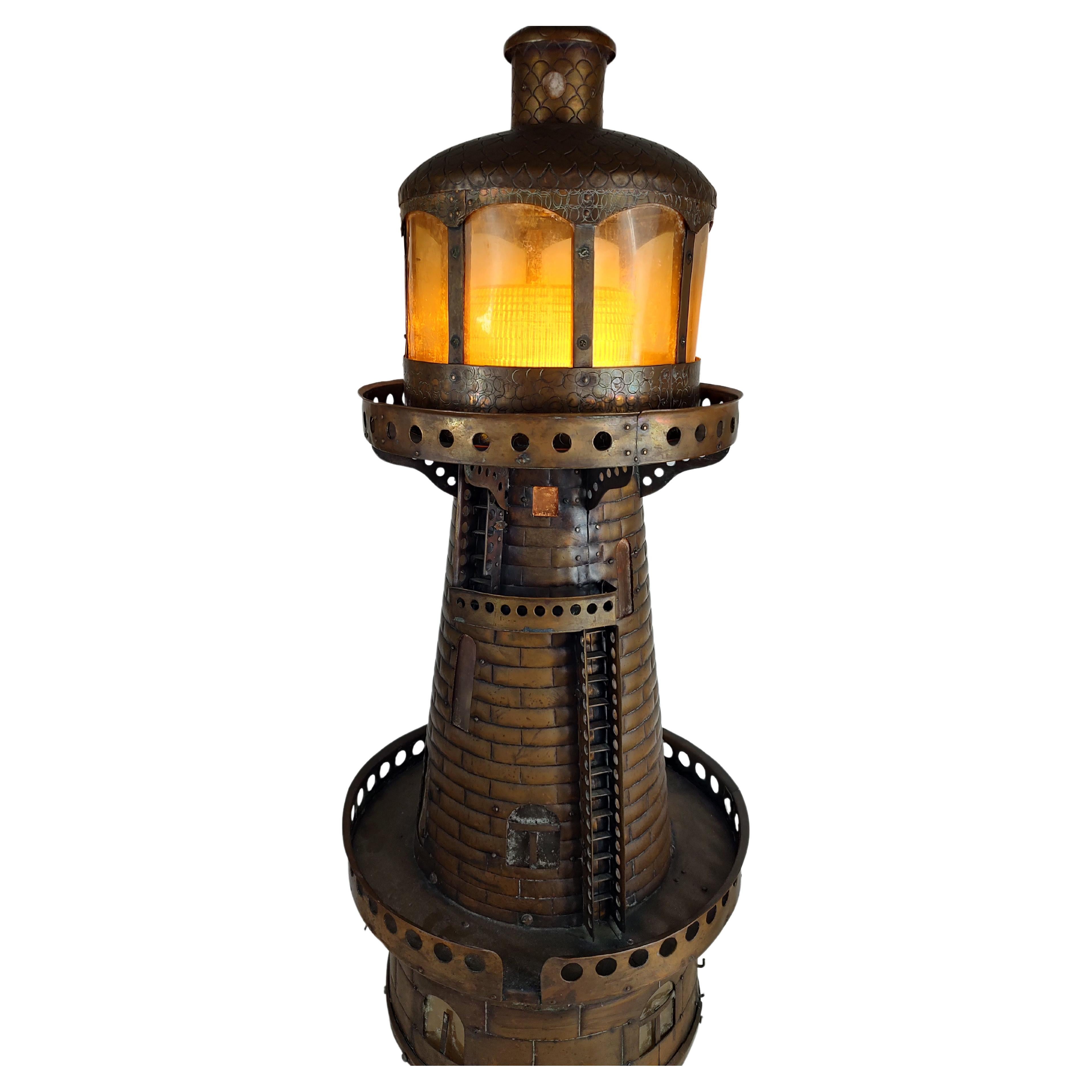 lampe phare marin ancienne