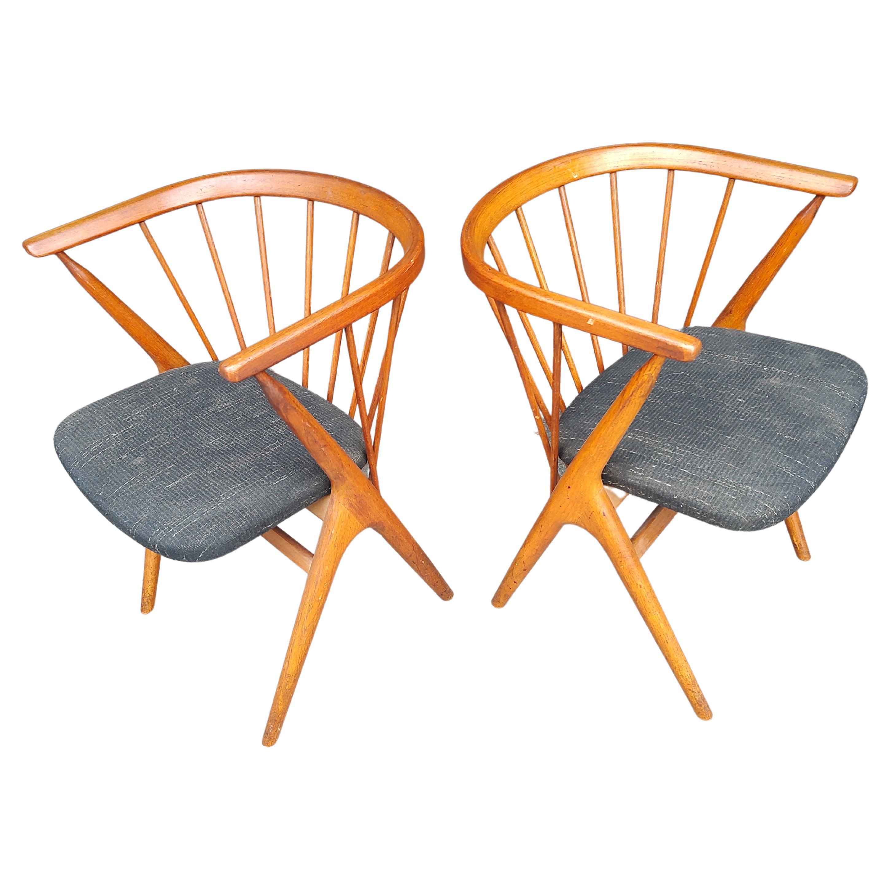 Scandinavian Modern Mid-Century Modern Sculptural Teak Set of 6 Dining Chairs #8 by Helge Sibast For Sale