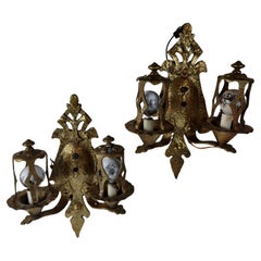 Early 20th Century Brass Arts & Crafts Hand-Hammered Wall Sconces 