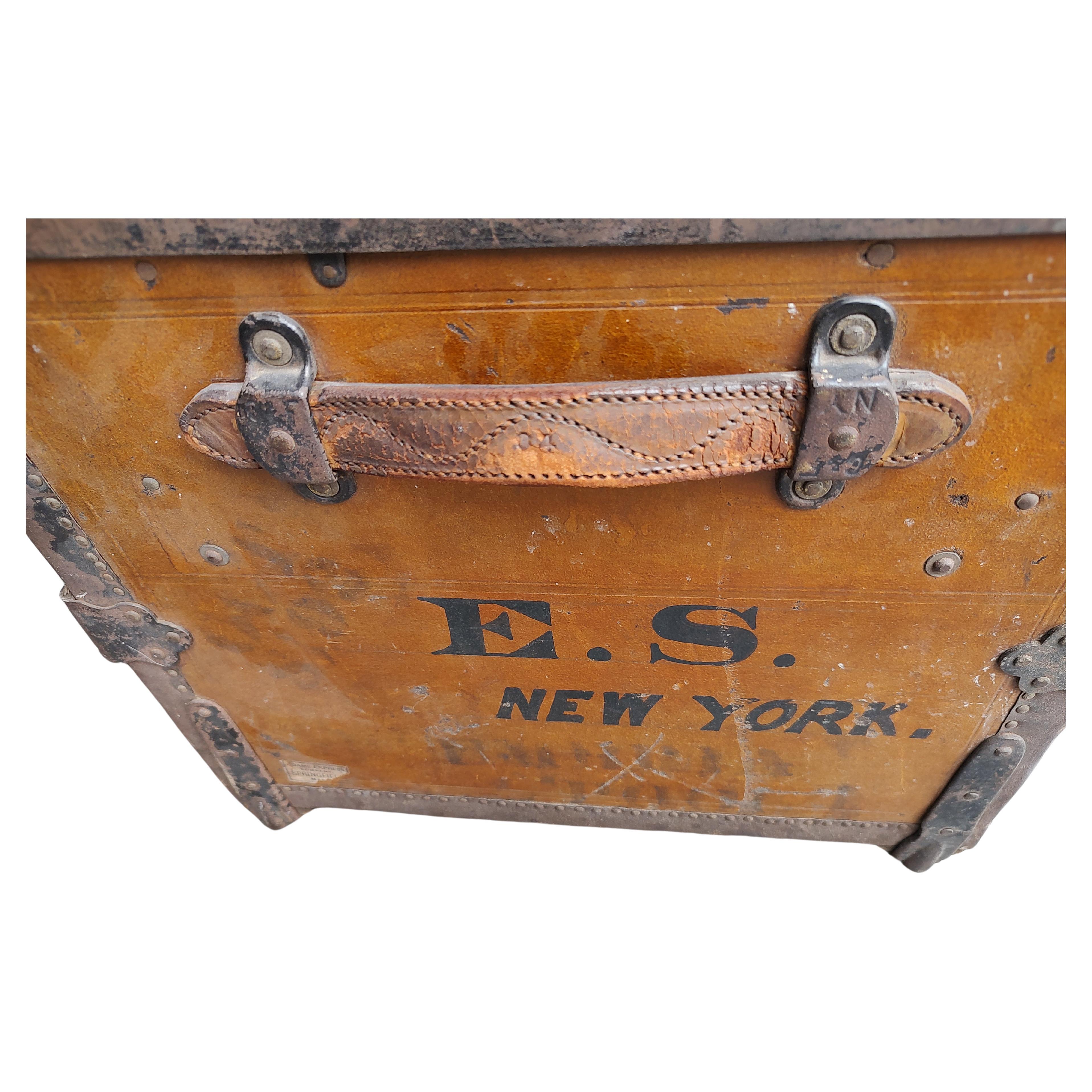 Industrial 19thC Wooden Travel Trunk Storage & Cocktail Table Crouch & Fitzgerald New York For Sale