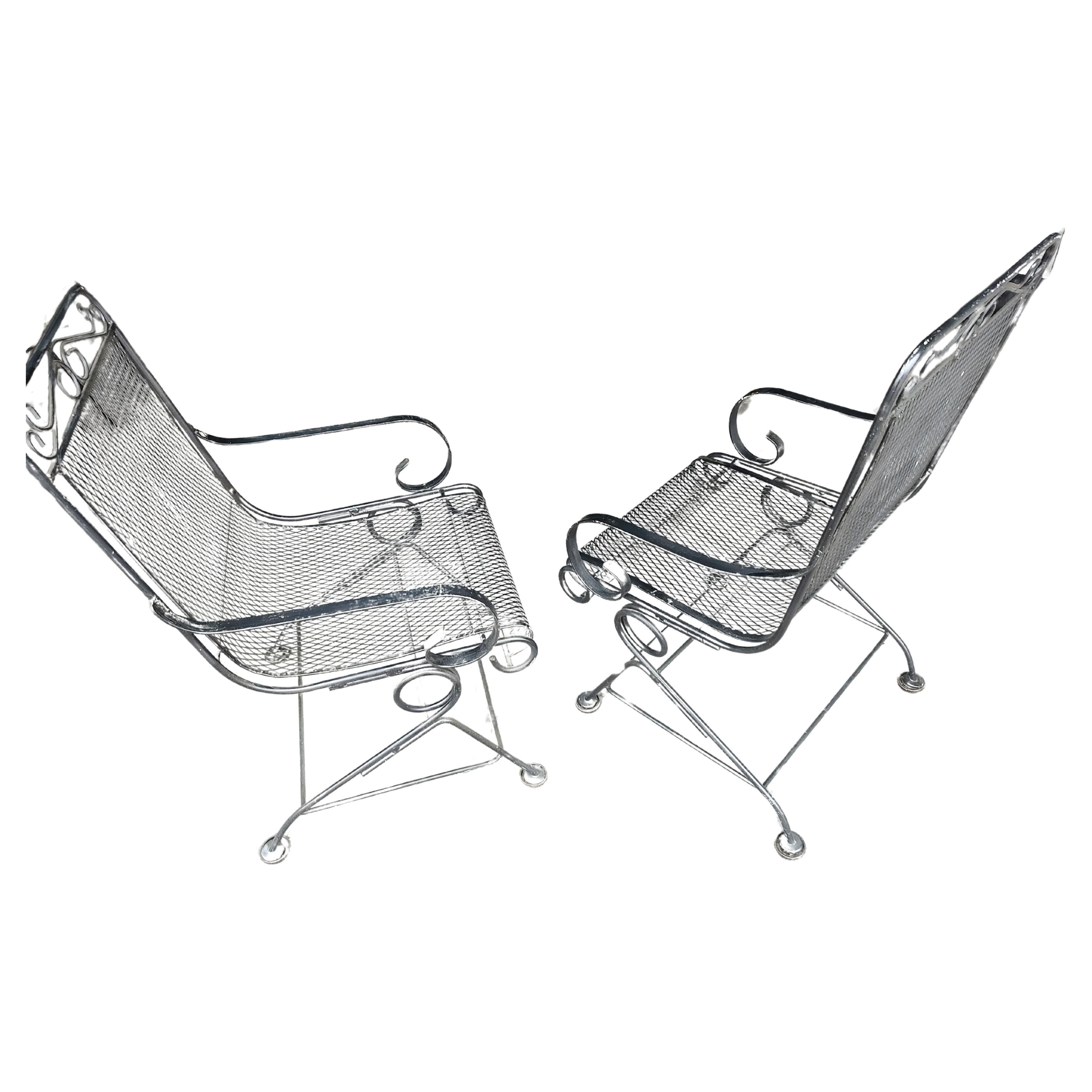 Hand-Crafted Pair of Mid-Century Modern Garden Spring Mesh Lounge Chairs by Russell Woodard For Sale