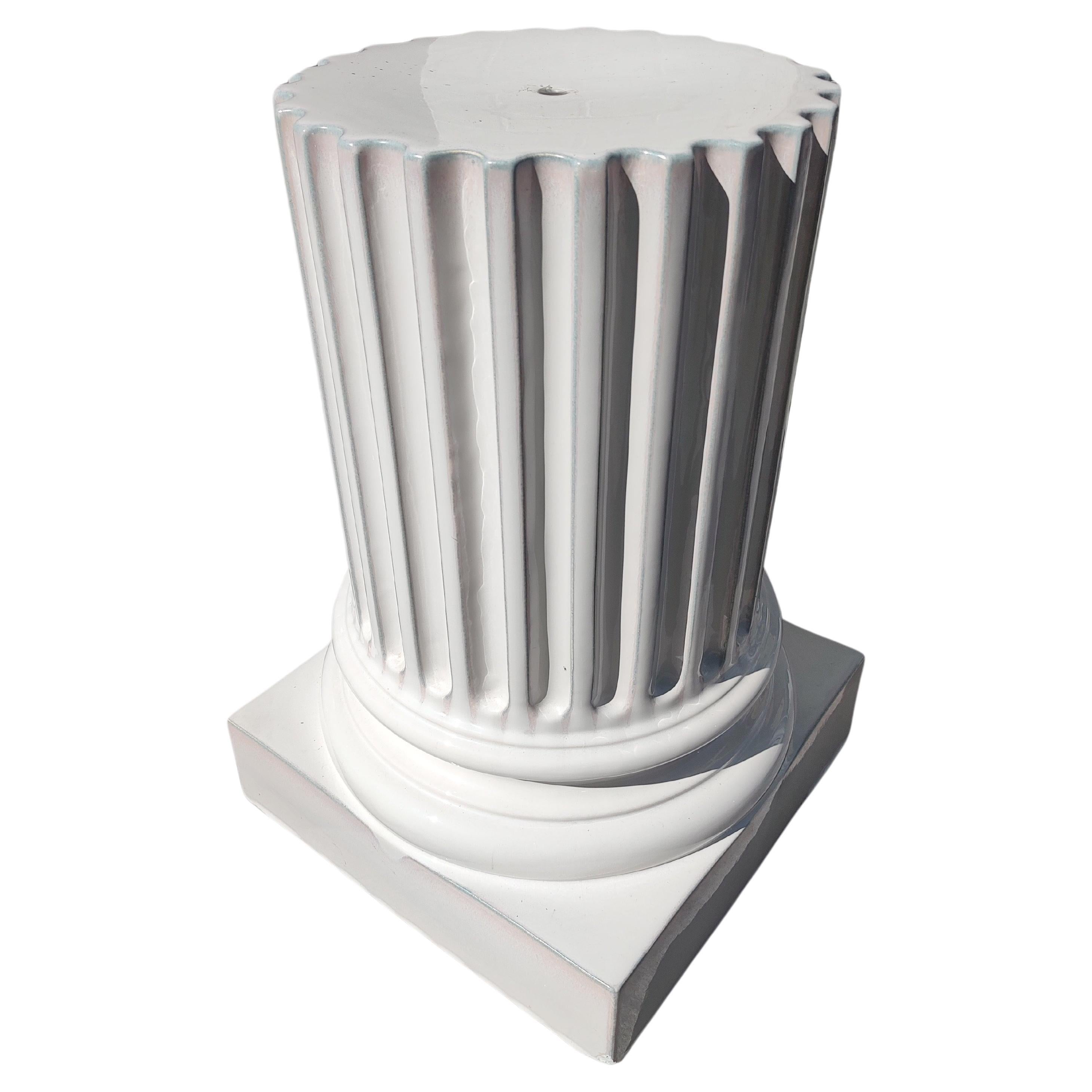 Fabulous and impressive 2 piece planter with pedestal made from clay and hand glazed. A rich striking white with fluted columns. Sitting on a thick heavy plinth base. This will make a wonderful addition to your atrium or outdoor area. In excellent