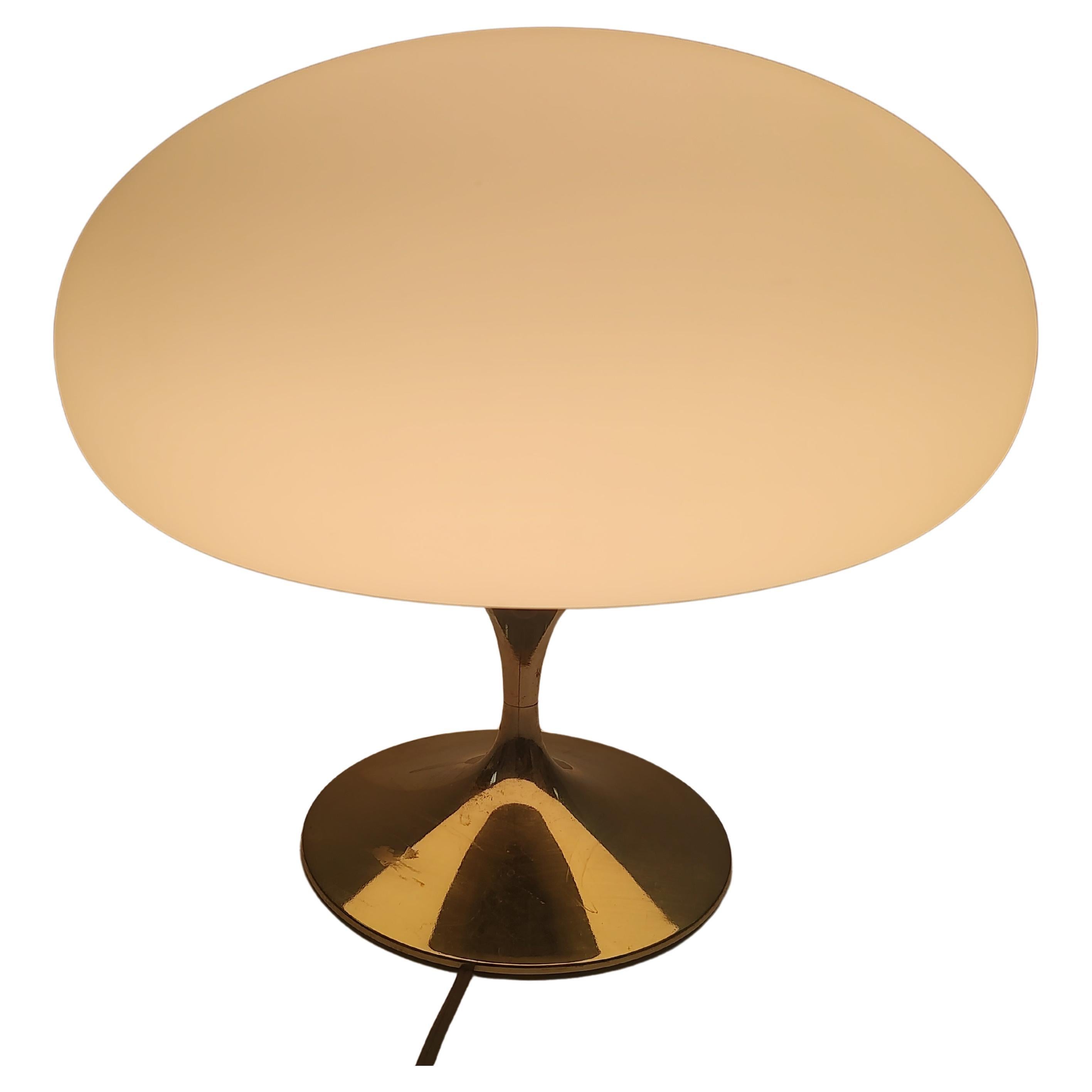 Mid-Century Modern Mid Century Modern Sculptural Mushroom Table Lamp Attributed to Laurel Lamp Co.