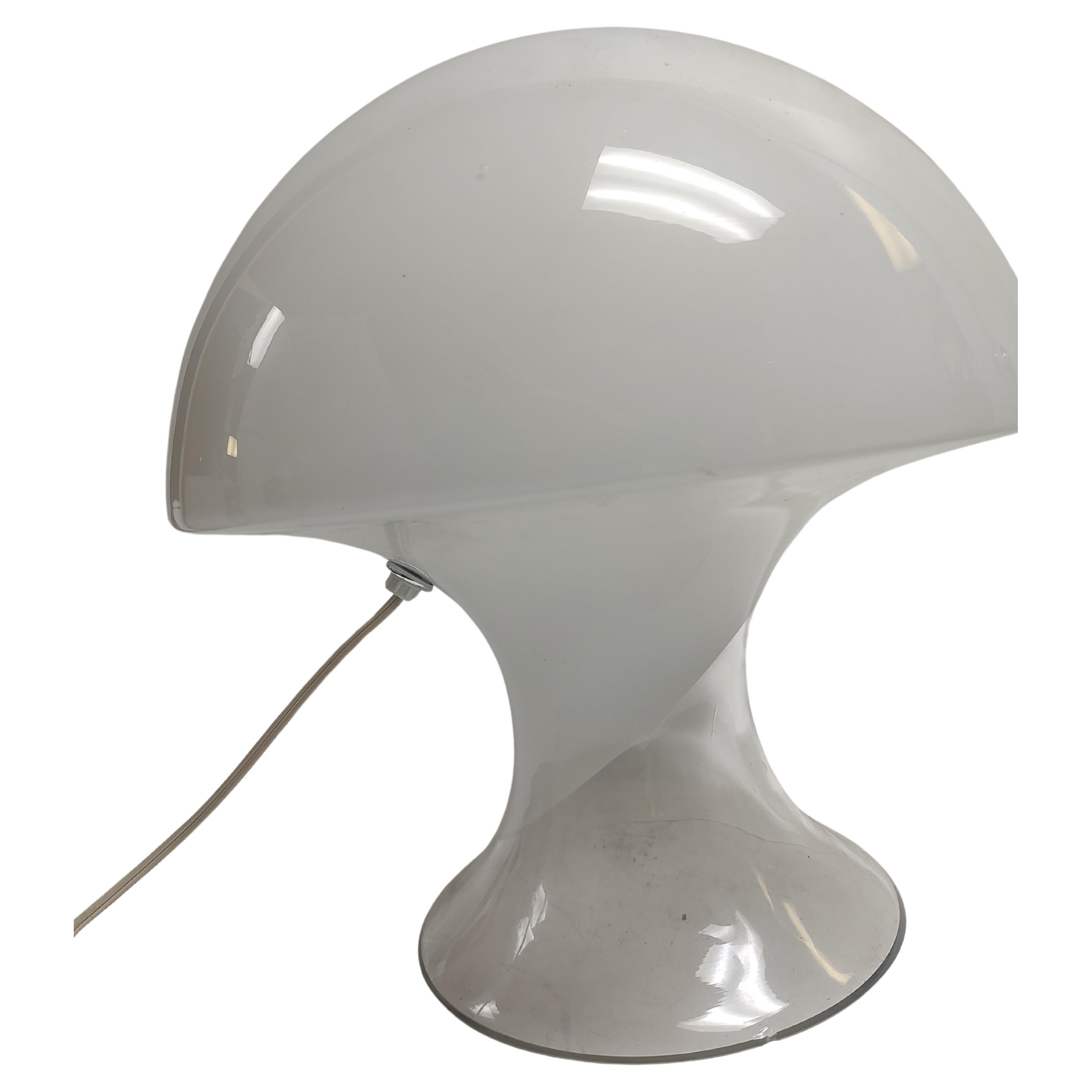 italien Lampe de table sculpturale moderne mi-siècle en forme de champignon en verre dépoli blanc transparent 1975 en vente