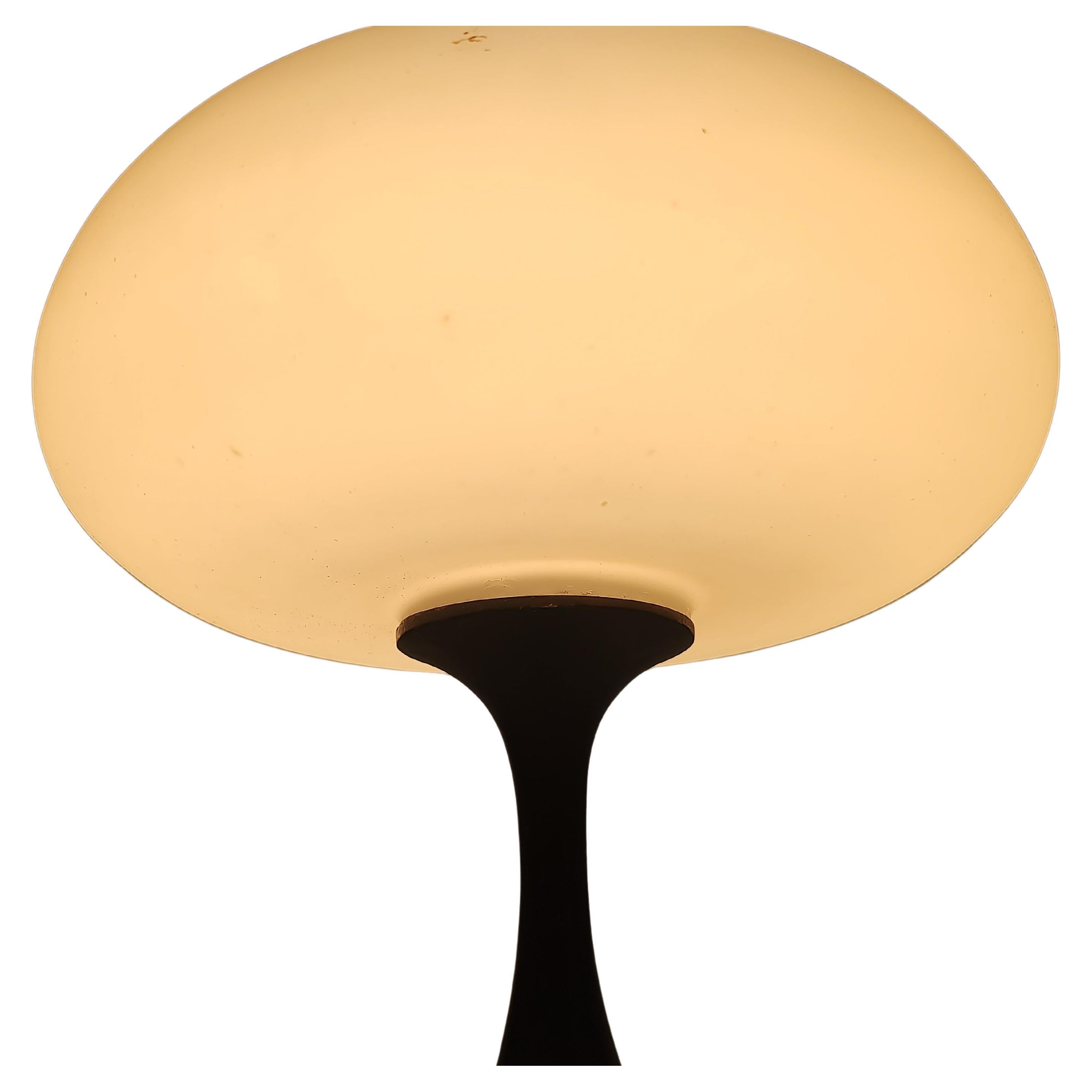 Painted Mid Century Modern Sculptural Mushroom Table Lamp Attributed to Laurel Lamp Co.