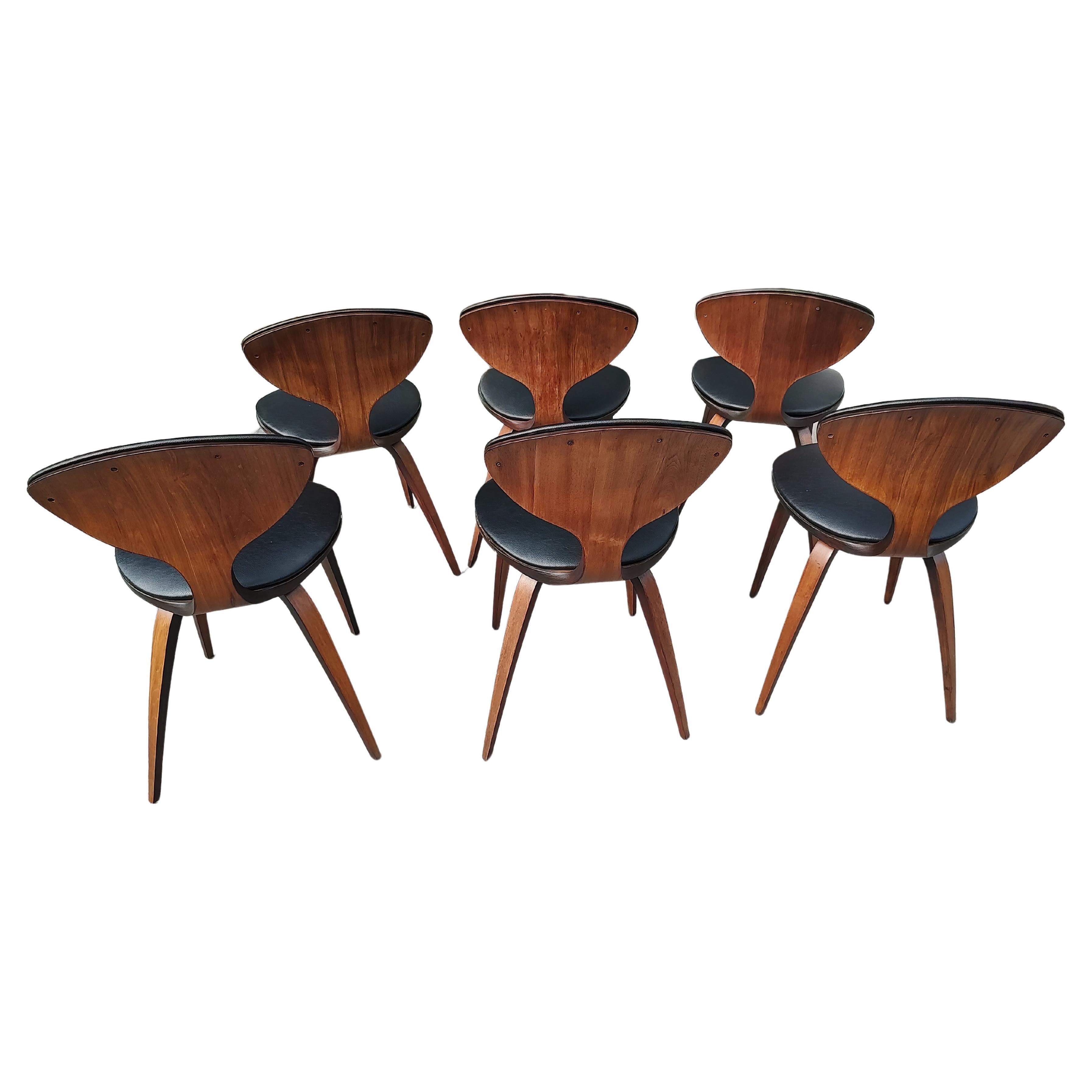 Hand-Crafted Mid Century Modern Set of 6 Original Norman Cherner Dining Chairs for Plycraft For Sale