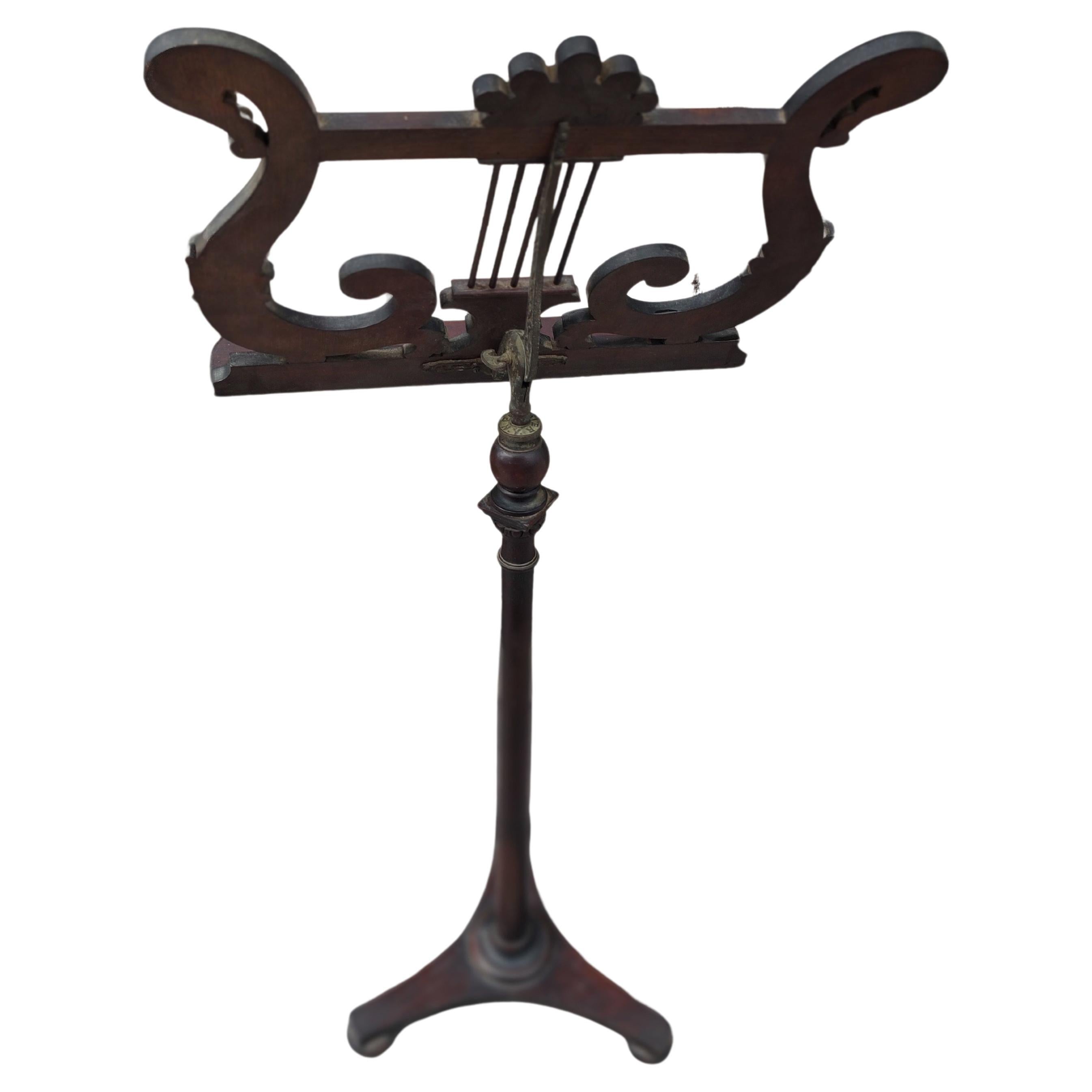 beautiful wooden music stand