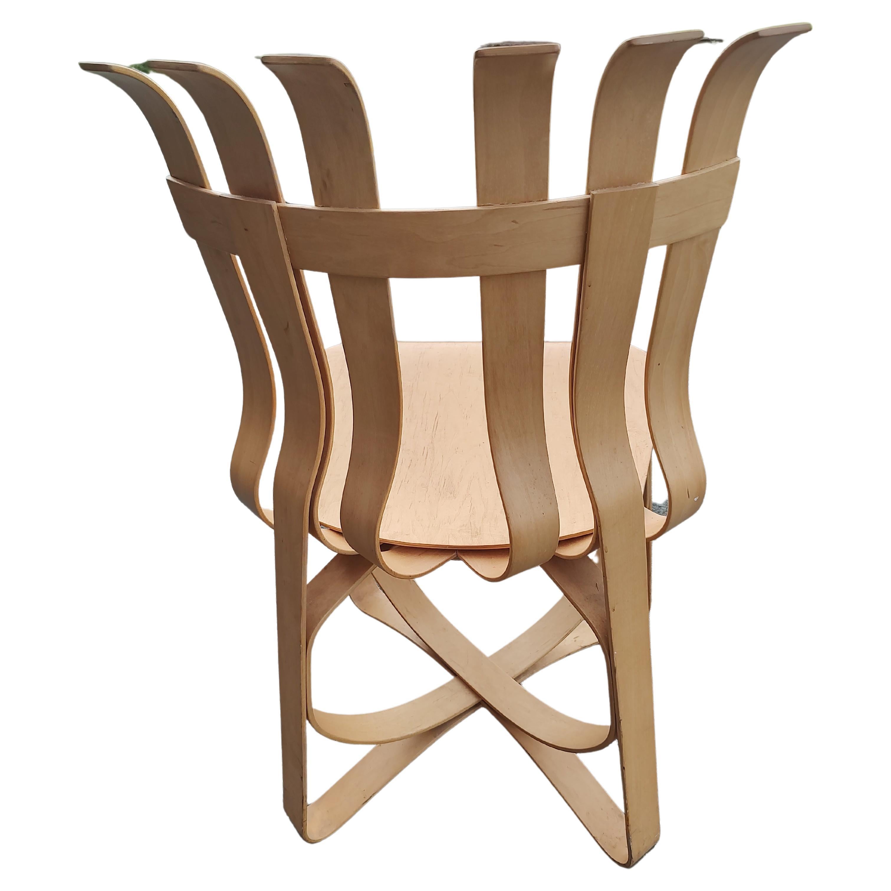 Skulpturale Birke 6 Hut Trick-Stühle von Frank Gehry – Knoll, Moderne der Mitte des Jahrhunderts (Ende des 20. Jahrhunderts) im Angebot