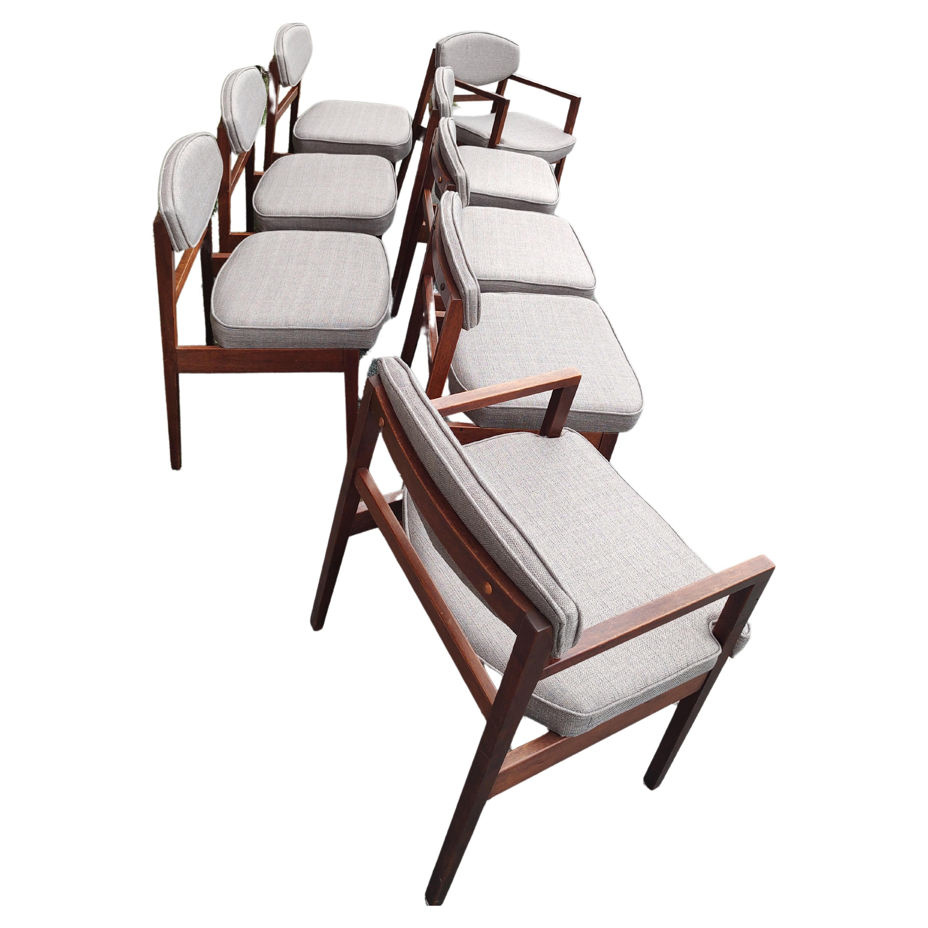 Ensemble de 8 chaises de salle à manger en teck de style moderne du milieu du siècle dernier par George Nelson - Herman Miller en vente 7