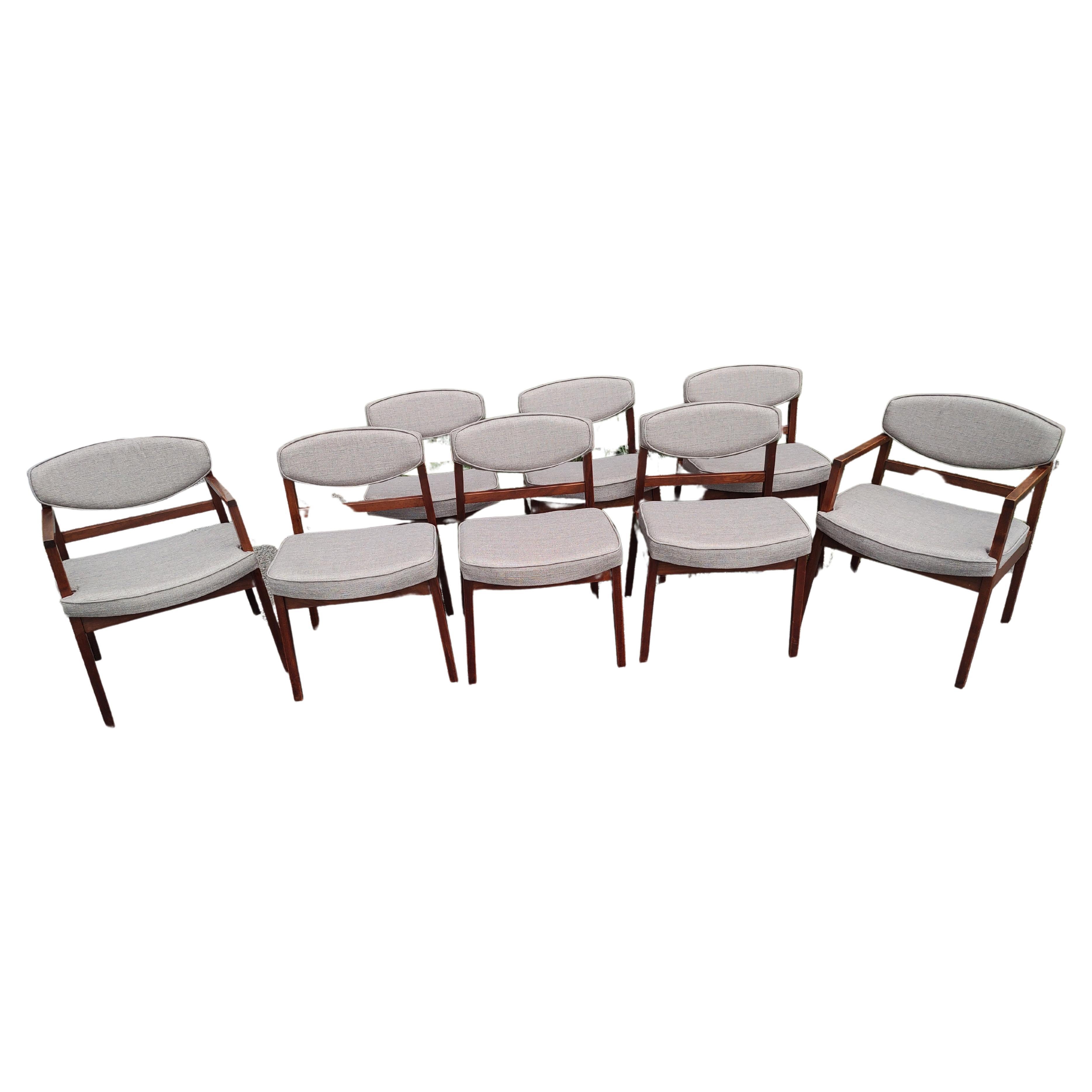 Fait main Ensemble de 8 chaises de salle à manger en teck de style moderne du milieu du siècle dernier par George Nelson - Herman Miller en vente