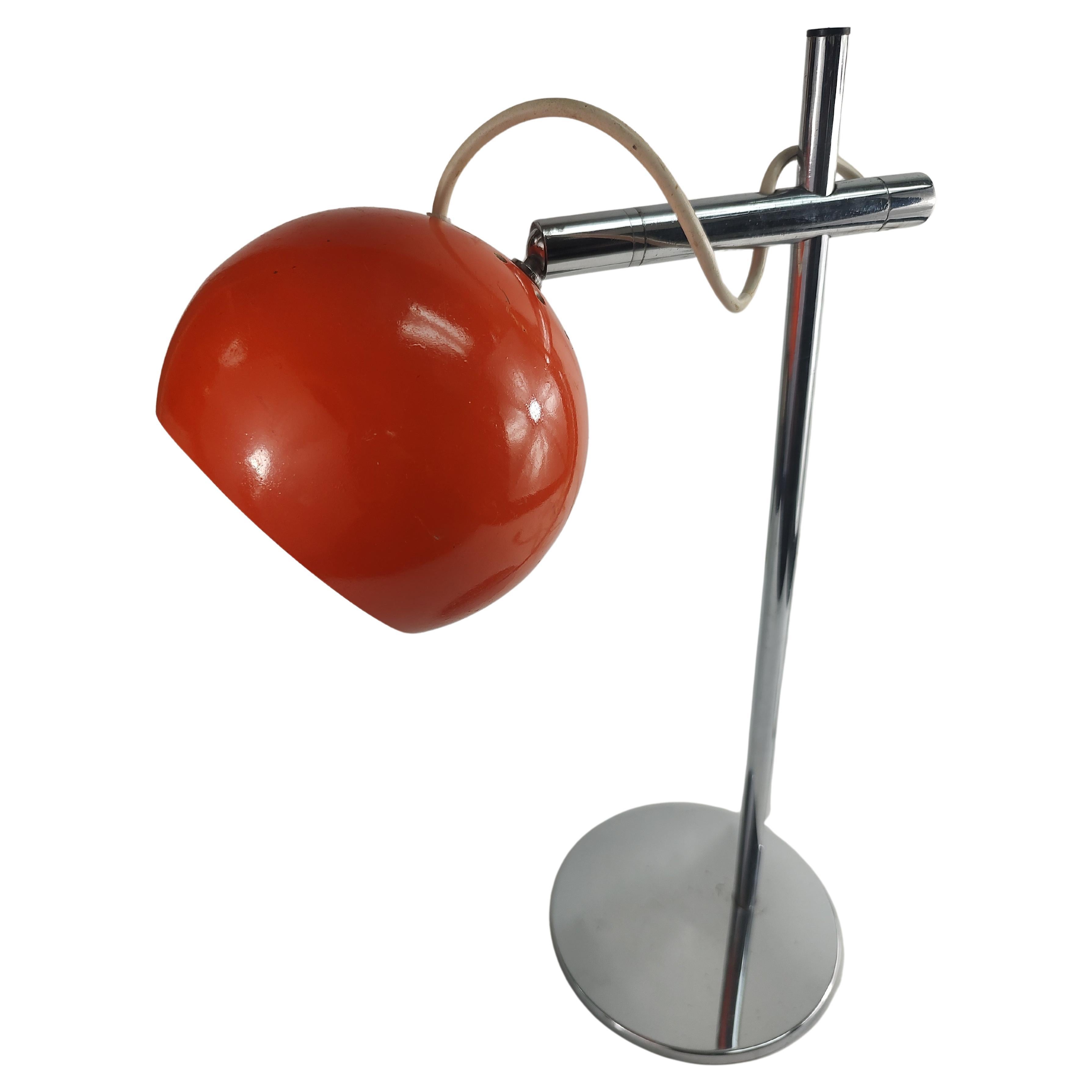 Mid Century Modern Sculptural Table - Desk Lamp Style of Robert Sonneman  For Sale