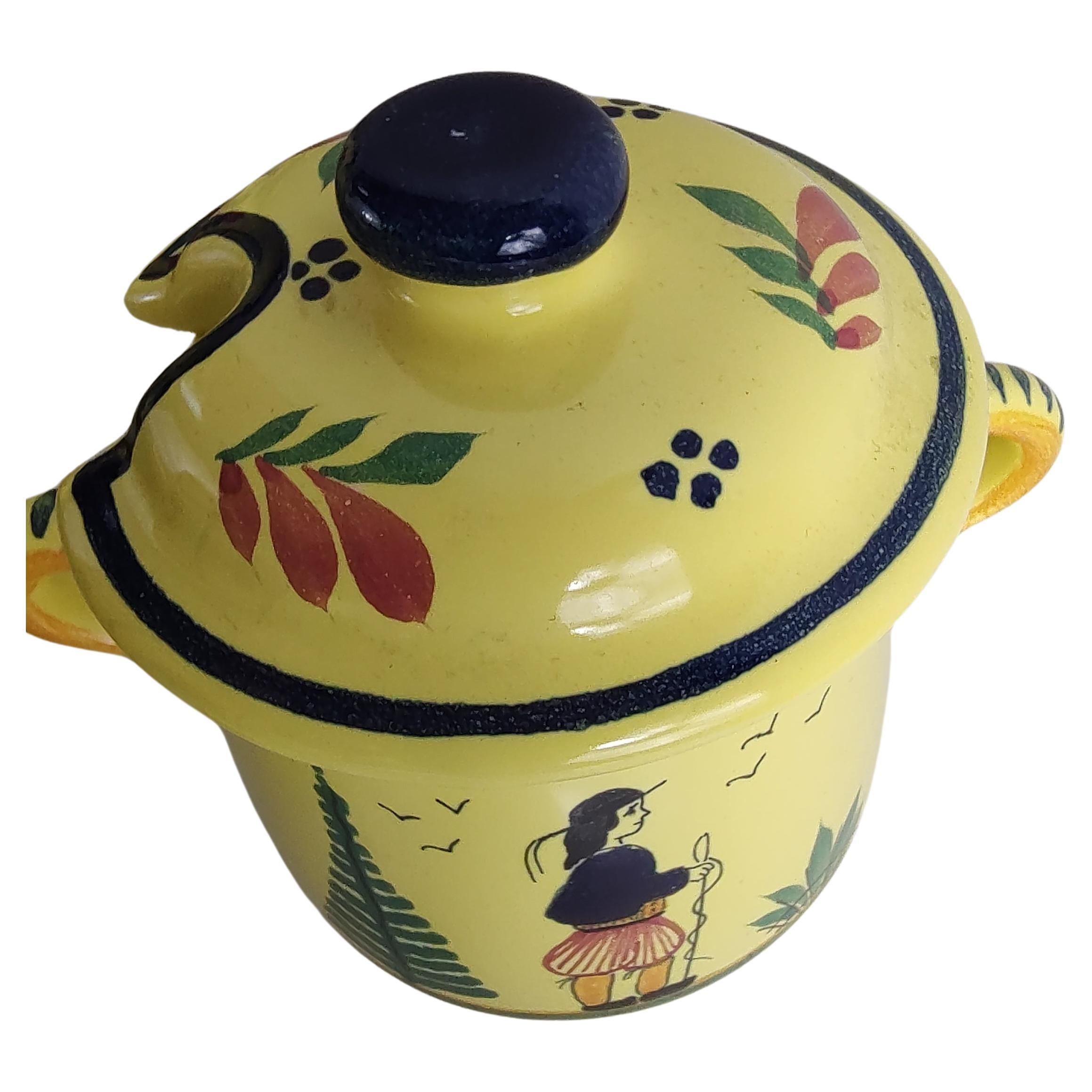 Français Ensemble de 50 pièces Quimper Soupières, tasses à salade, soucoupes, café et théière plus en vente