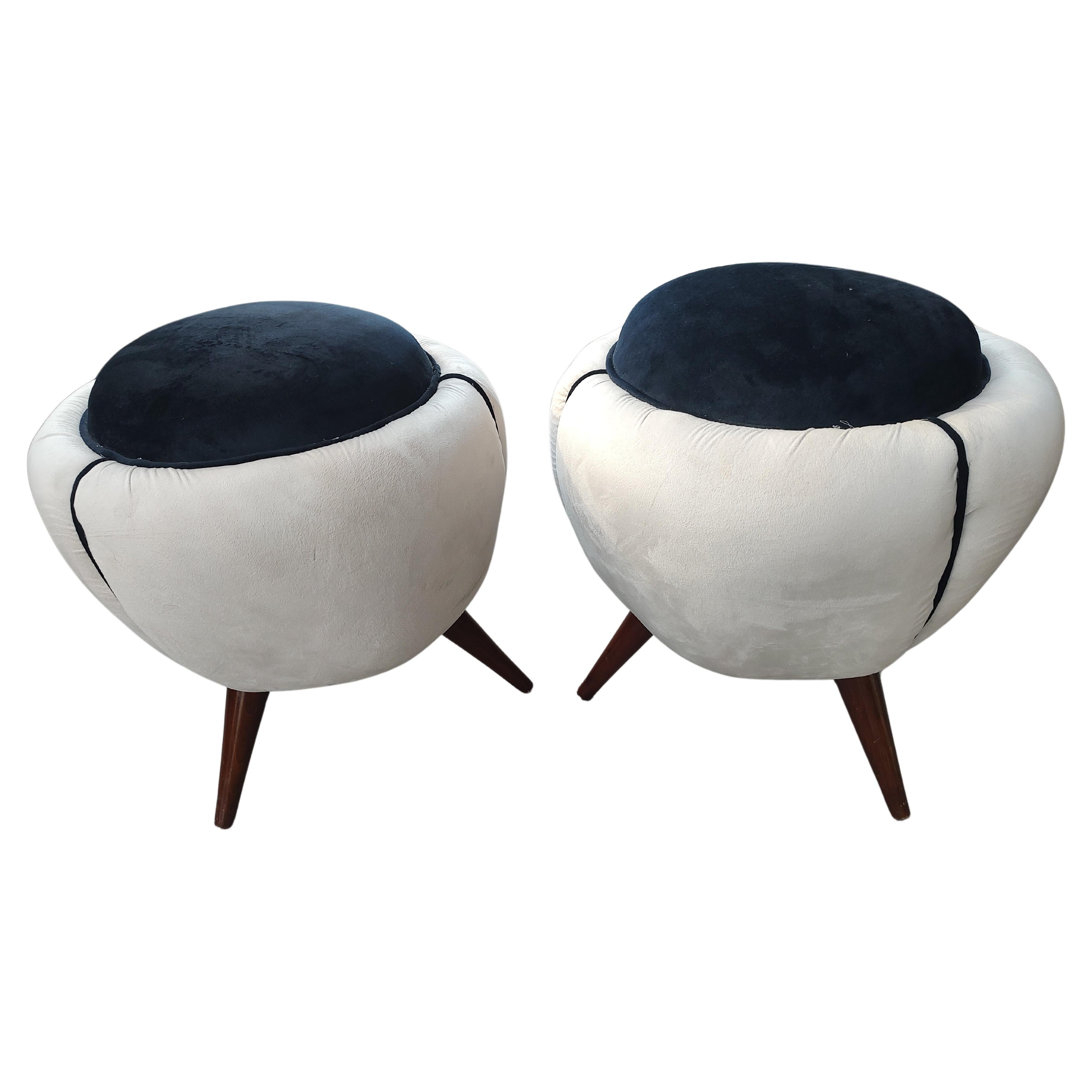 Pair of Mid Century Modern Sculptural Tripod Italian Ottomans C1960  For Sale