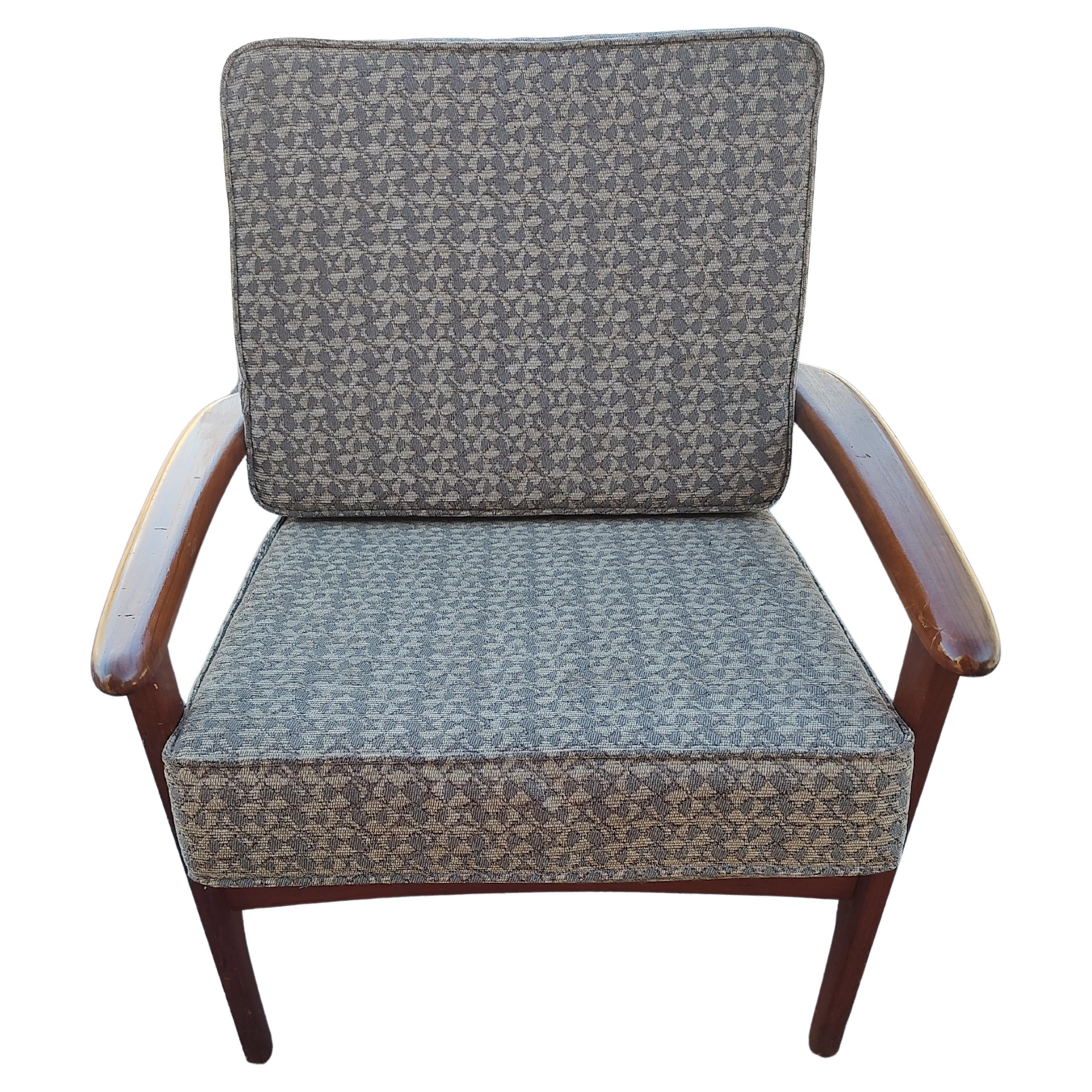 Mid Century Danish Modern Teak Lounge Chair C1958 (Skandinavische Moderne) im Angebot